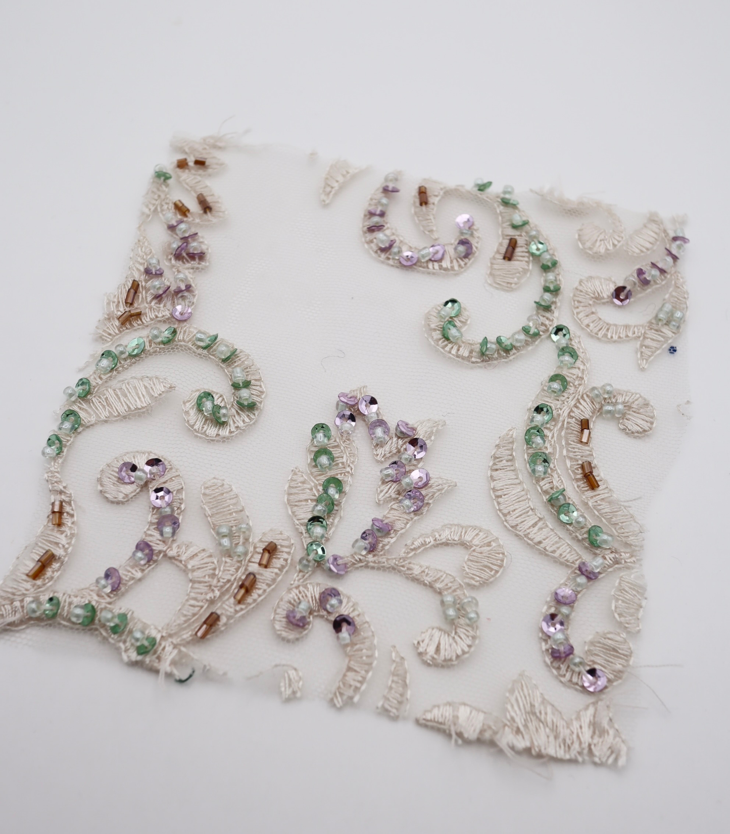 【25SS-384】草木柄スパンコール×ビーズ×刺繍チュールレース /0.5yあたり=~3595円