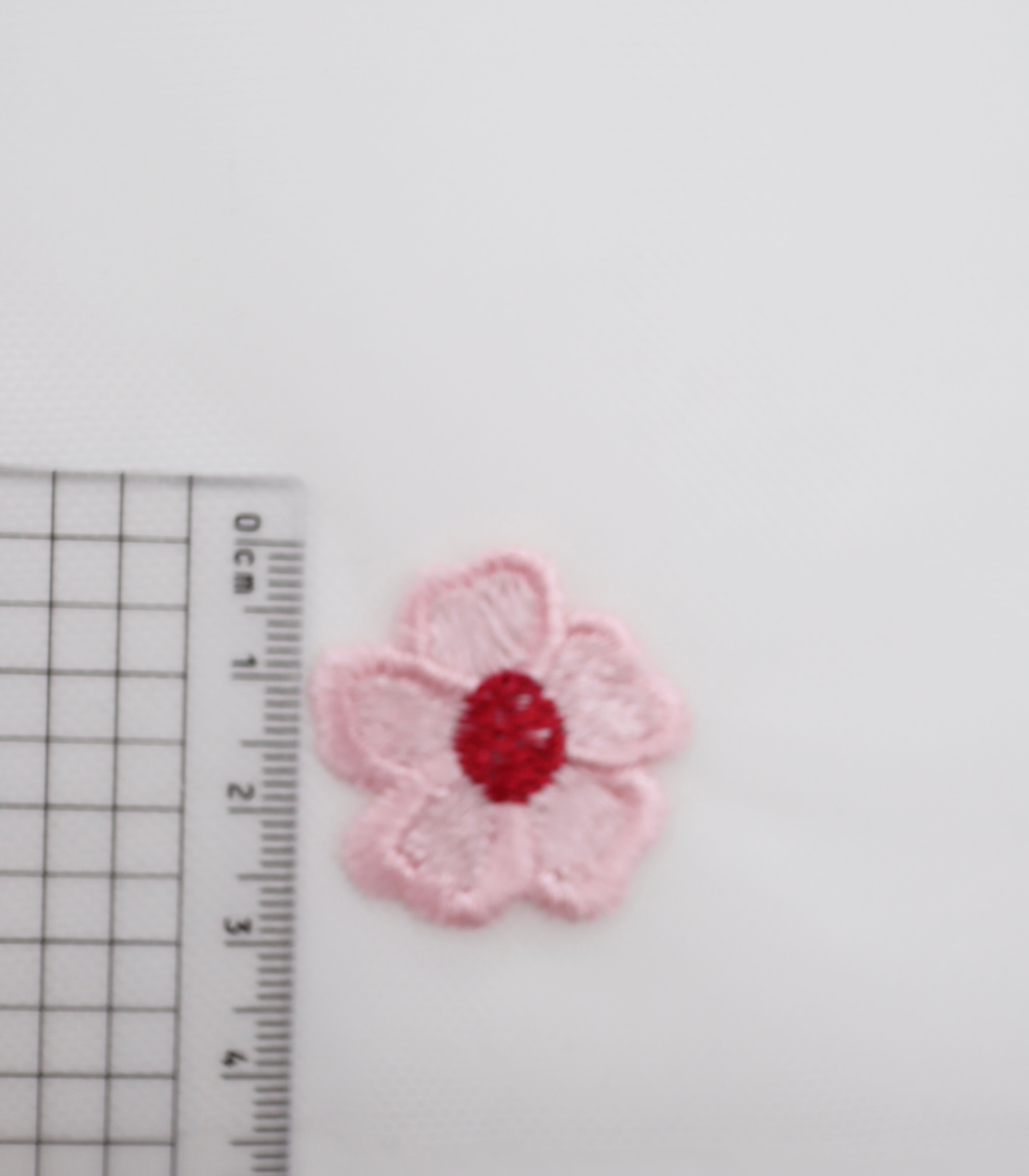 【25SS-388】フラワー刺繍チュール /0.5yあたり=~1235円