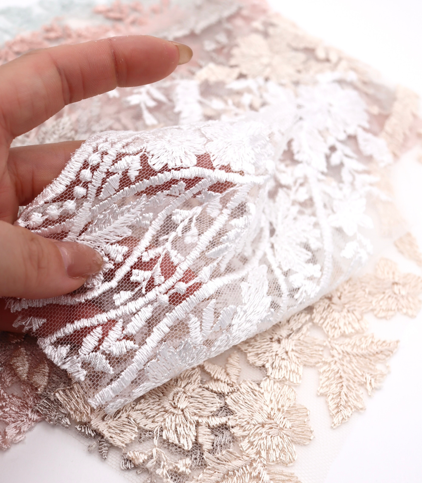 【25SS-390】スカラップチュール刺繍レース /0.5yあたり=~1700円