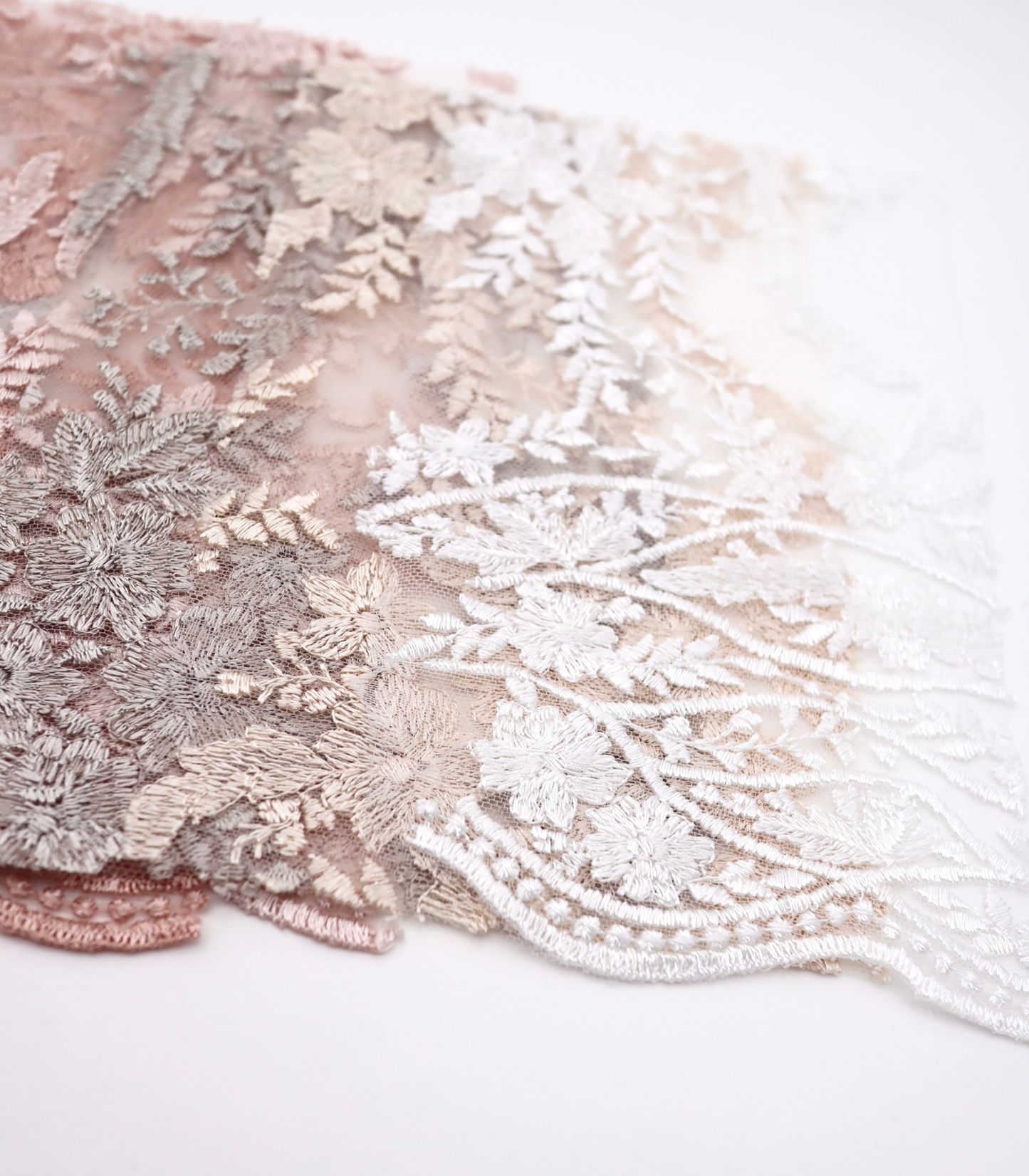 【25SS-390】スカラップチュール刺繍レース /0.5yあたり=~1700円