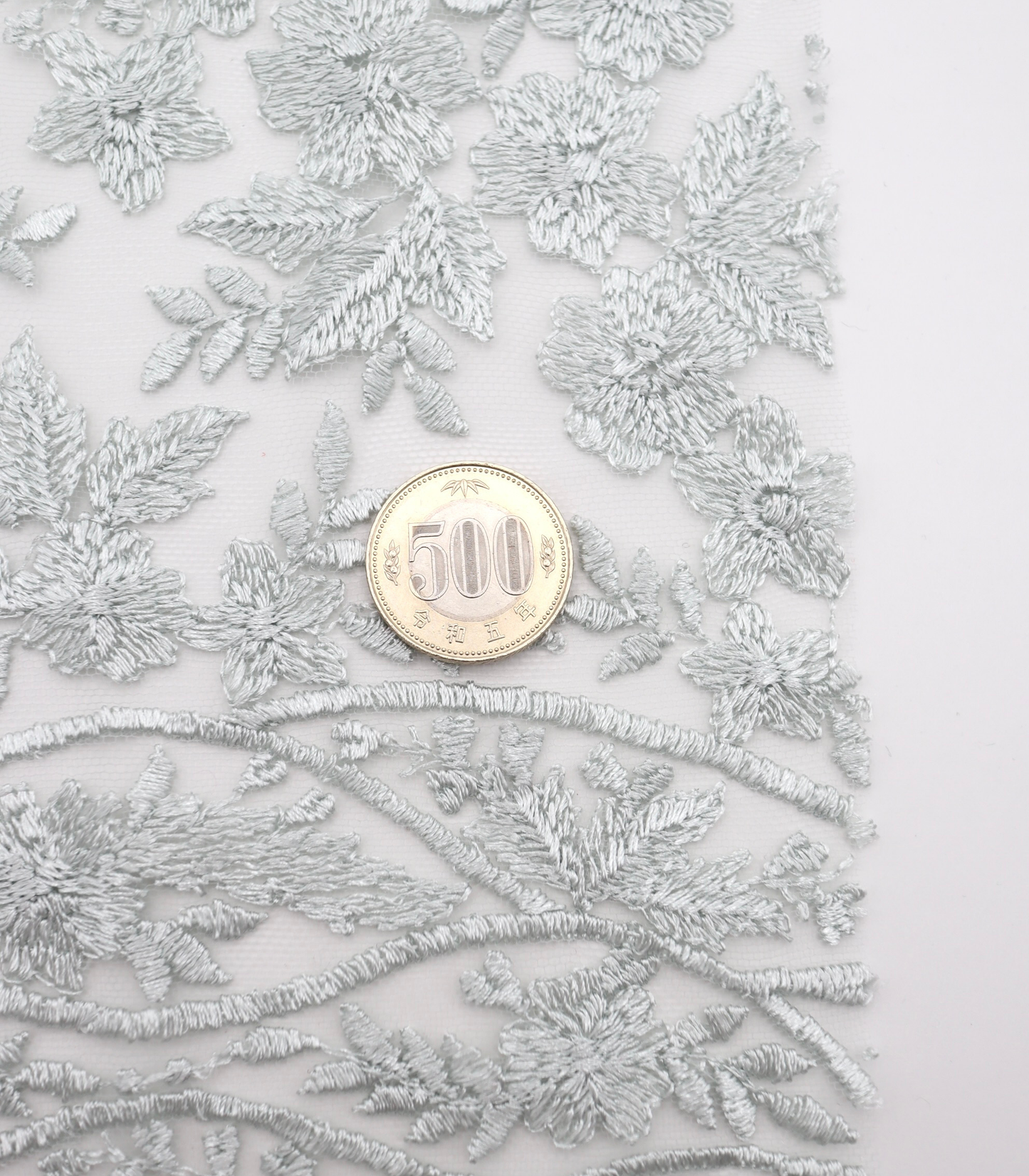 【25SS-390】スカラップチュール刺繍レース /0.5yあたり=~1700円