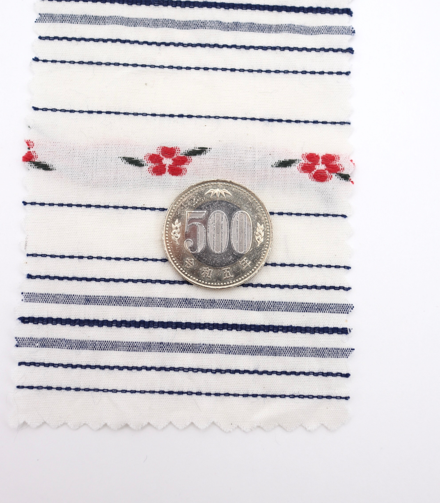 【25SS-443】フラワー×ランダムボーダー刺繍ローン /0.5yあたり=~925円