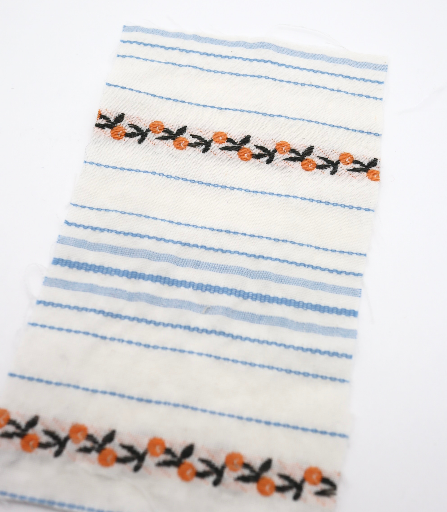 【25SS-442】フラワー×ランダムボーダー刺繍ローン /0.5yあたり=~925円