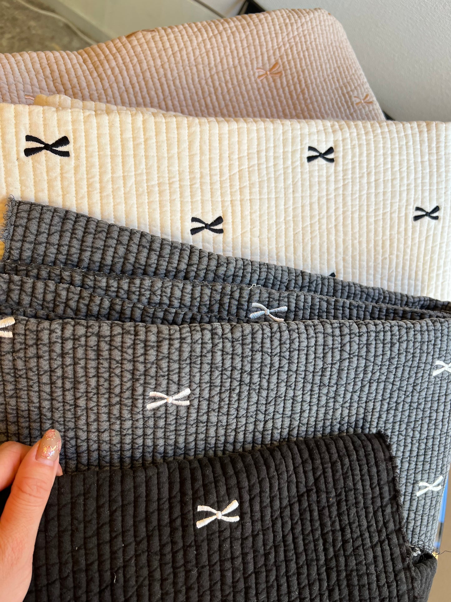 韓国キルティング生地リボン刺繍イブル