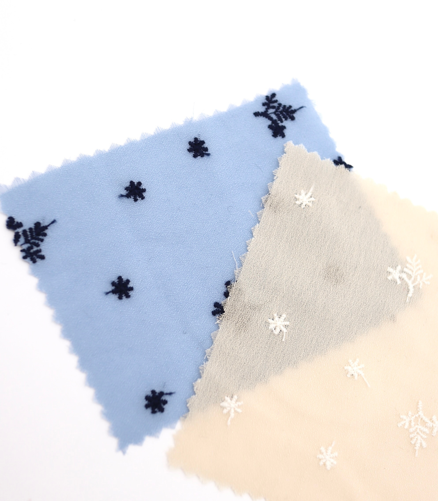 【25SS-452】草木柄刺繍ジョーゼット /0.5yあたり=~1155円
