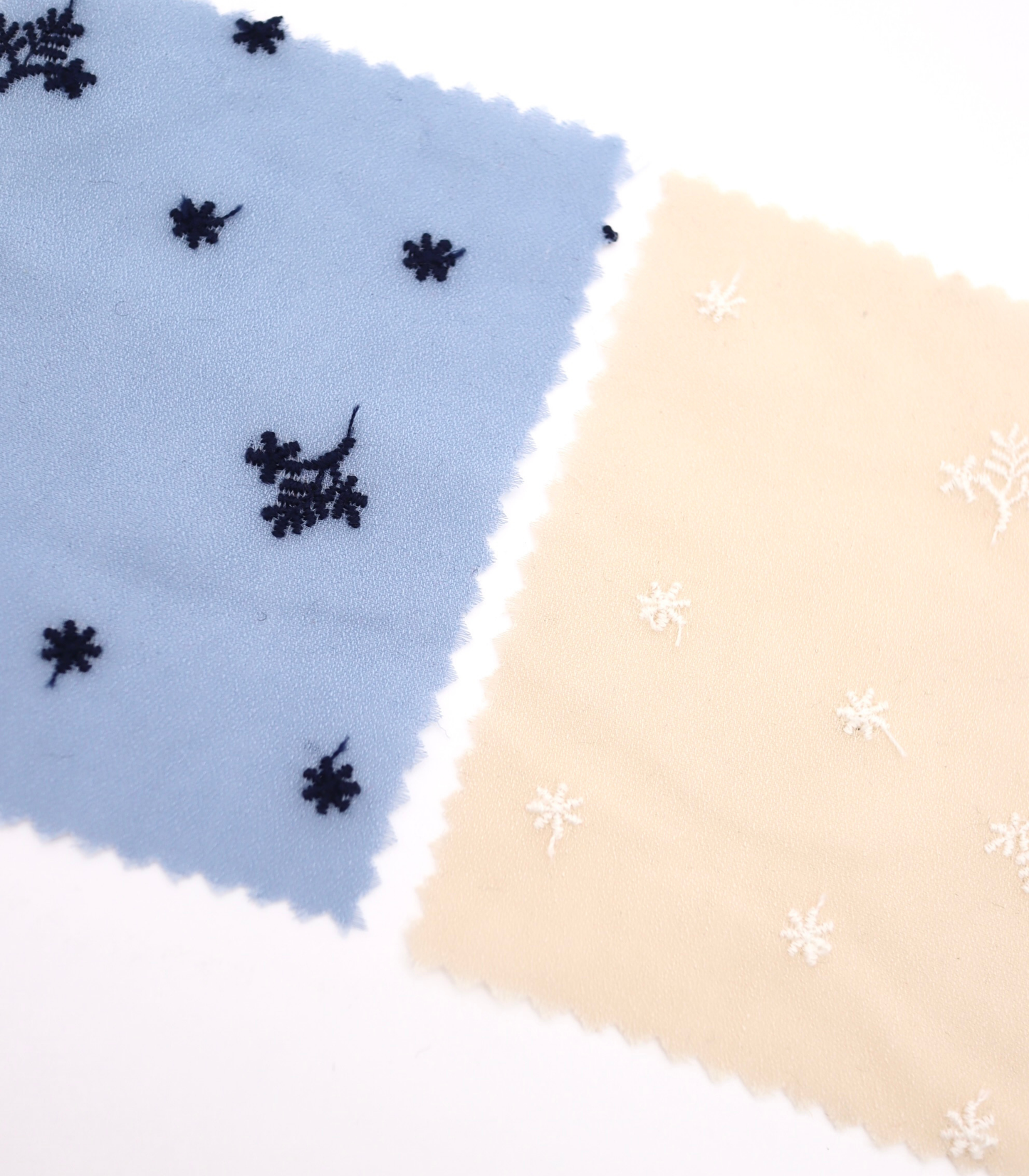【25SS-452】草木柄刺繍ジョーゼット /0.5yあたり=~1155円