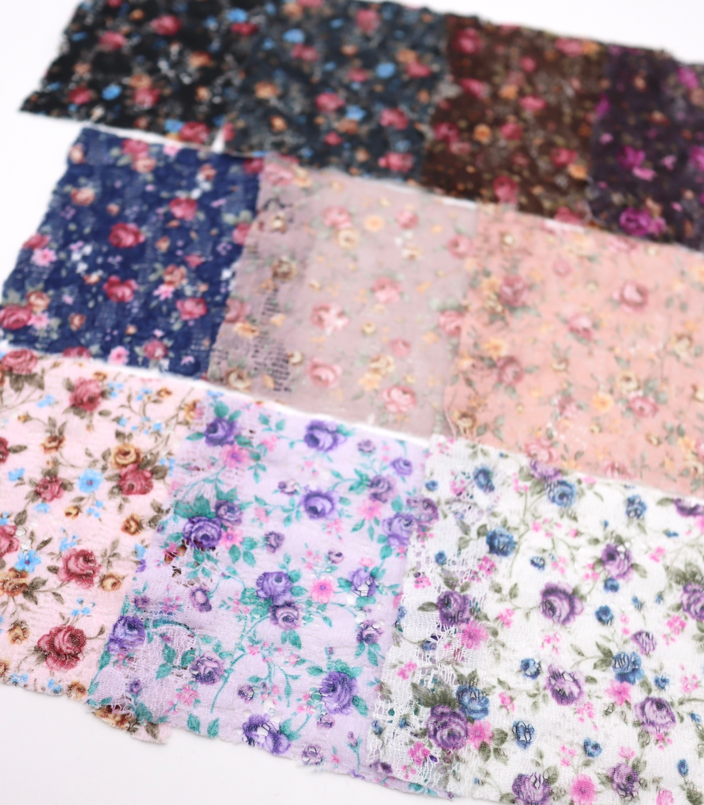 【25SS-451】小花柄プリントしぼ織レース /0.5yあたり=~630円