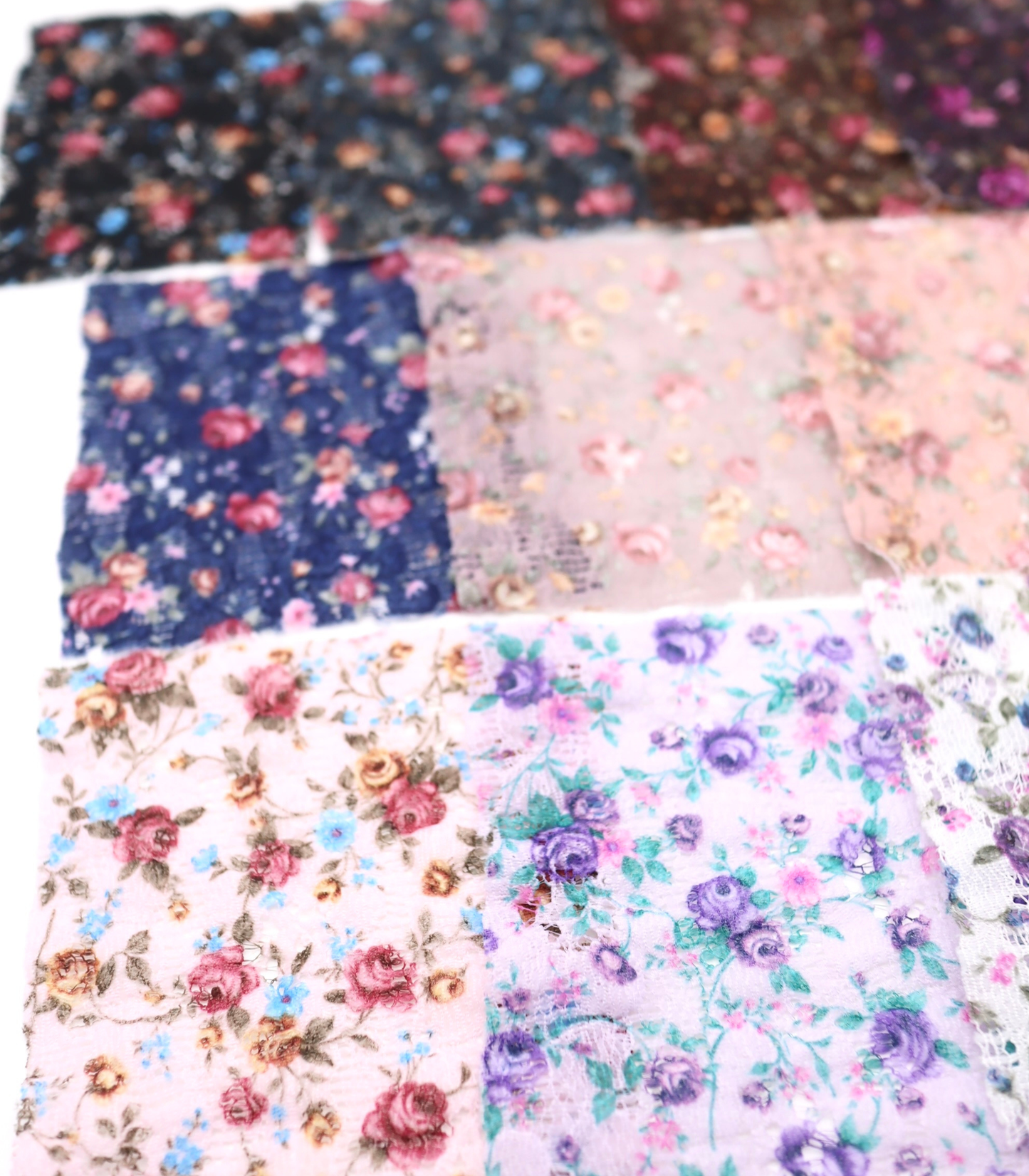 【25SS-451】小花柄プリントしぼ織レース /0.5yあたり=~630円