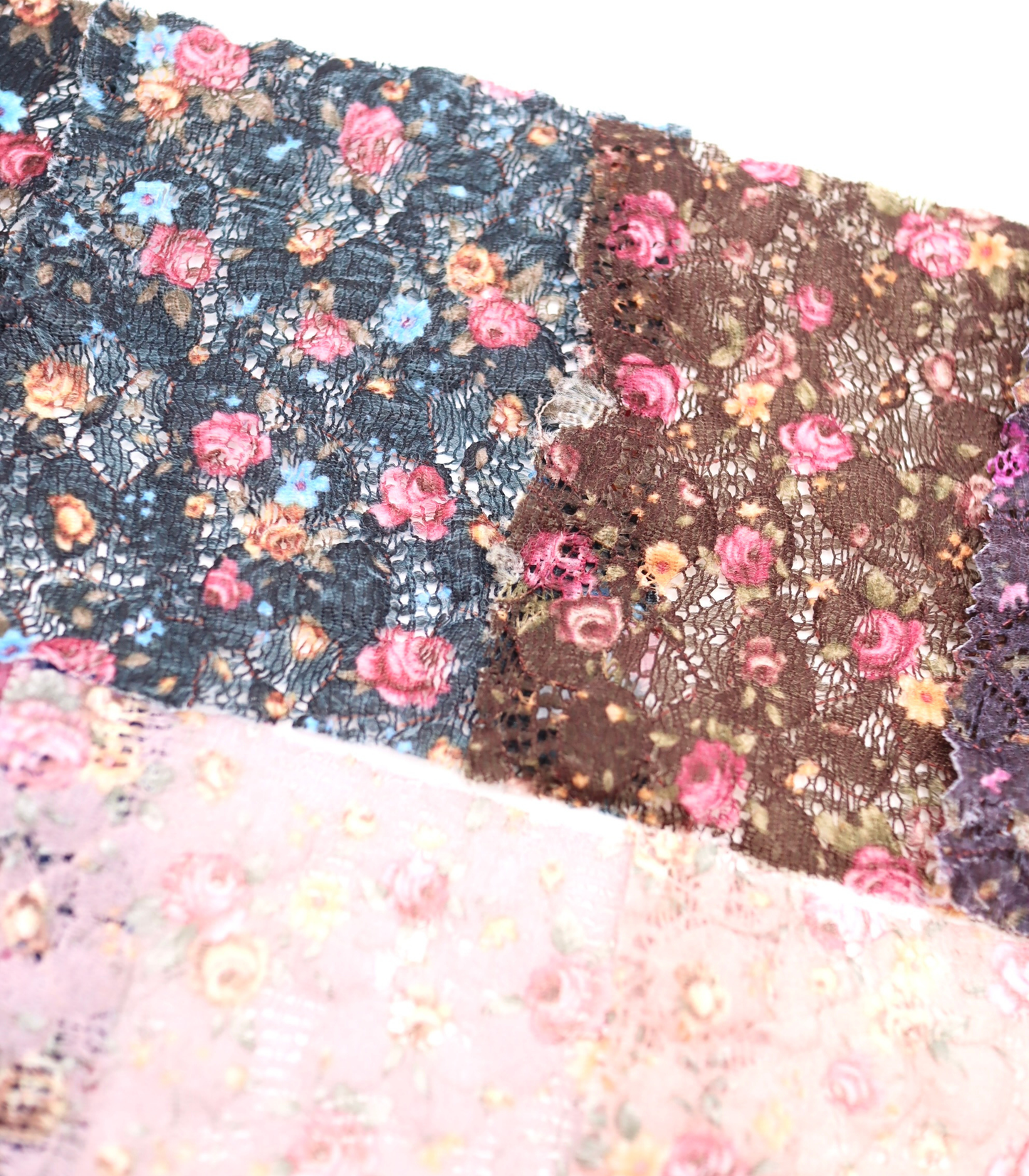 【25SS-451】小花柄プリントしぼ織レース /0.5yあたり=~630円