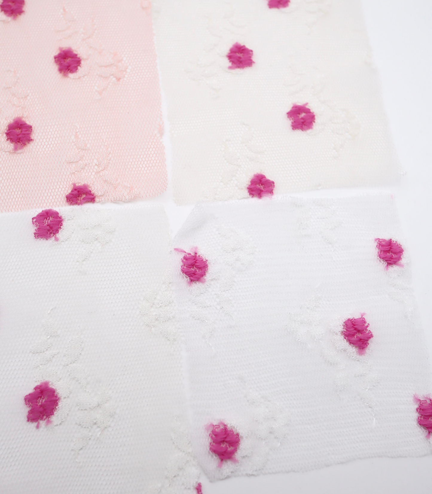 【25SS-450】ぷちふわ小花柄刺繍チュール /0.5yあたり=~745円