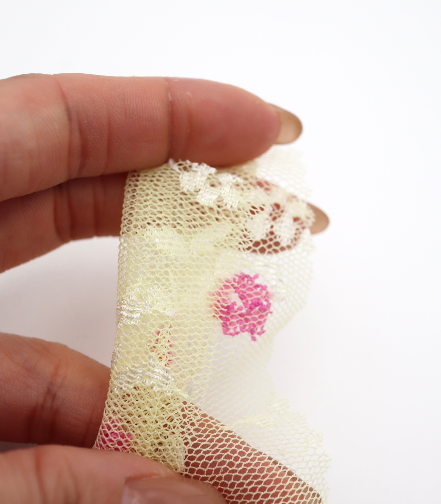 【25SS-450】ぷちふわ小花柄刺繍チュール /0.5yあたり=~745円