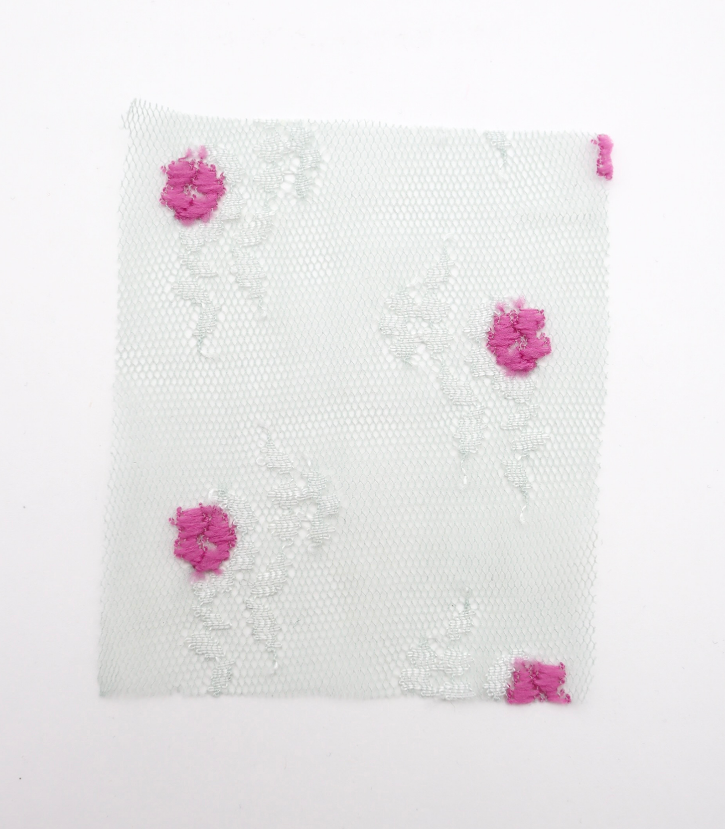 【25SS-450】ぷちふわ小花柄刺繍チュール /0.5yあたり=~745円
