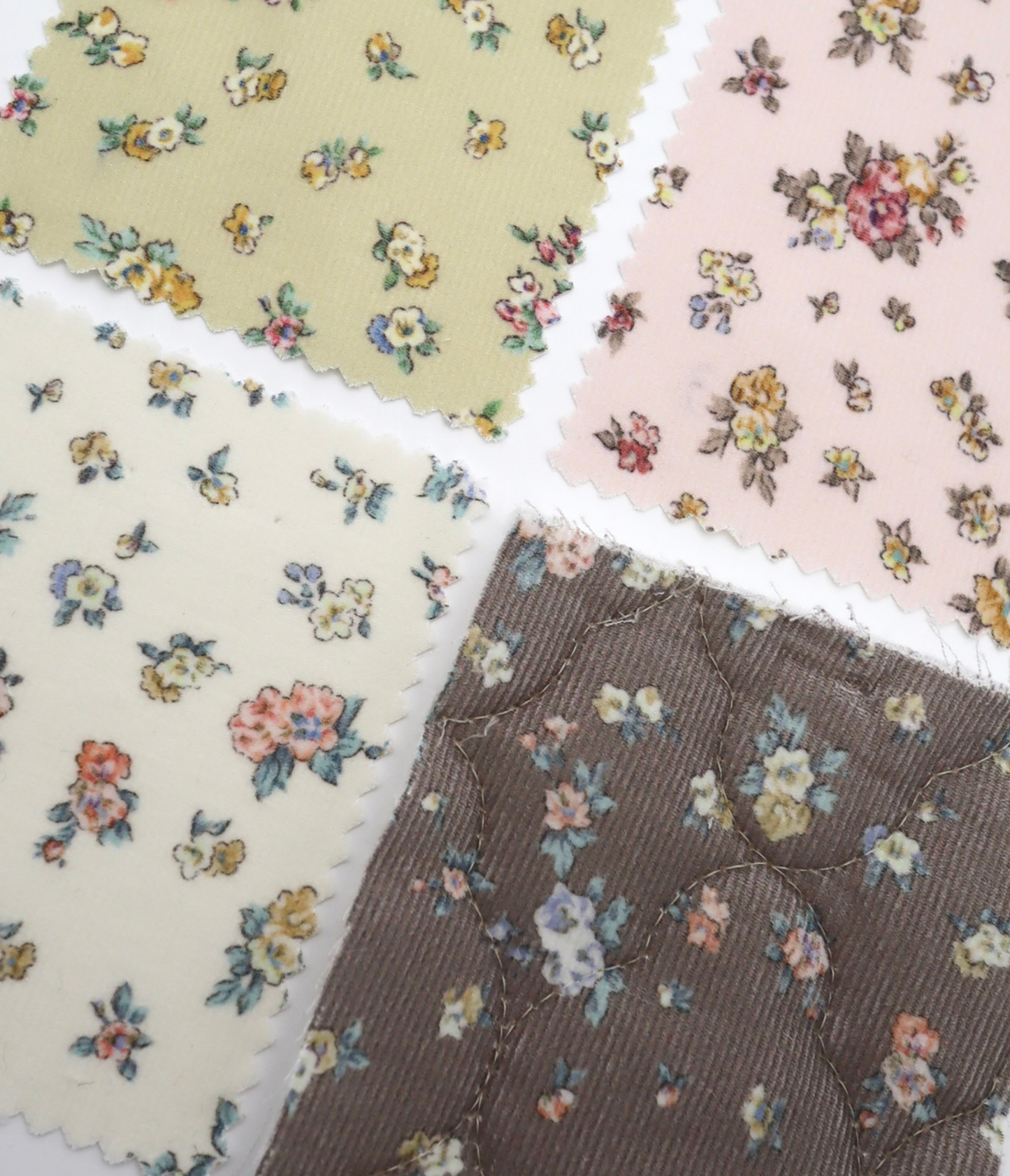 【25SS-095】小花柄プリントキルティングコーデュロイ