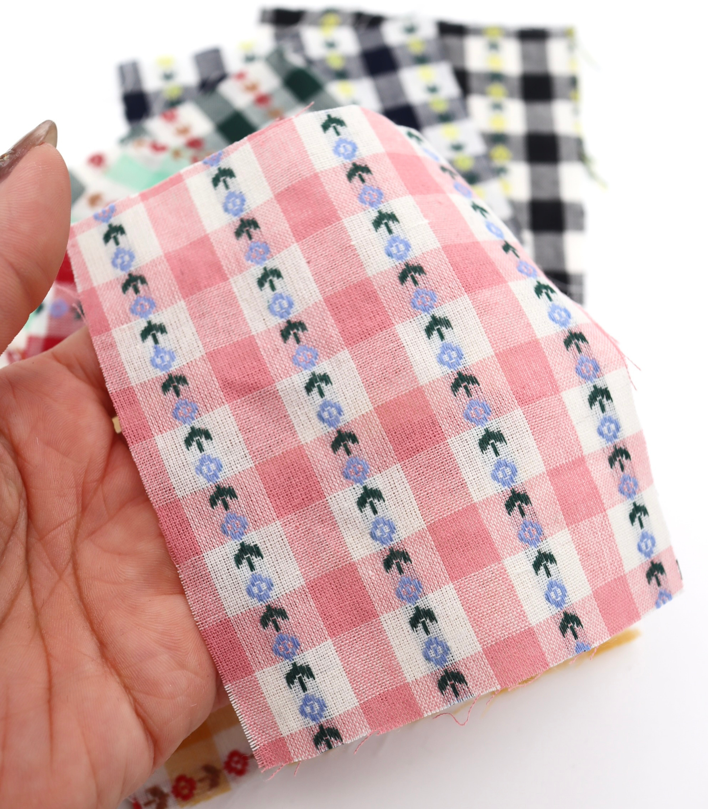 【25SS-318】ストライプ小花柄刺繍先染めギンガムチェック /0.5yあたり=~630円