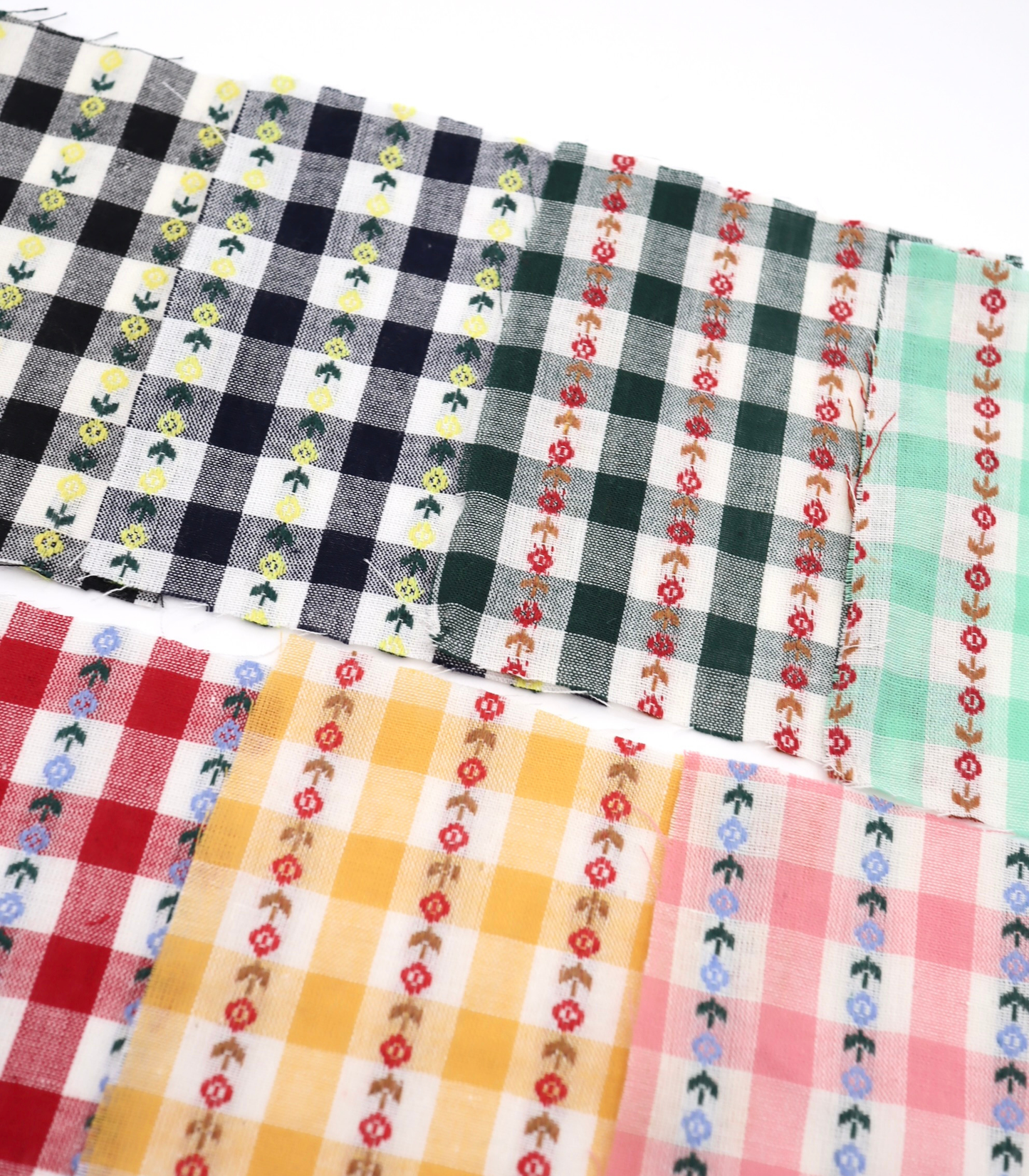 【25SS-318】ストライプ小花柄刺繍先染めギンガムチェック /0.5yあたり=~630円