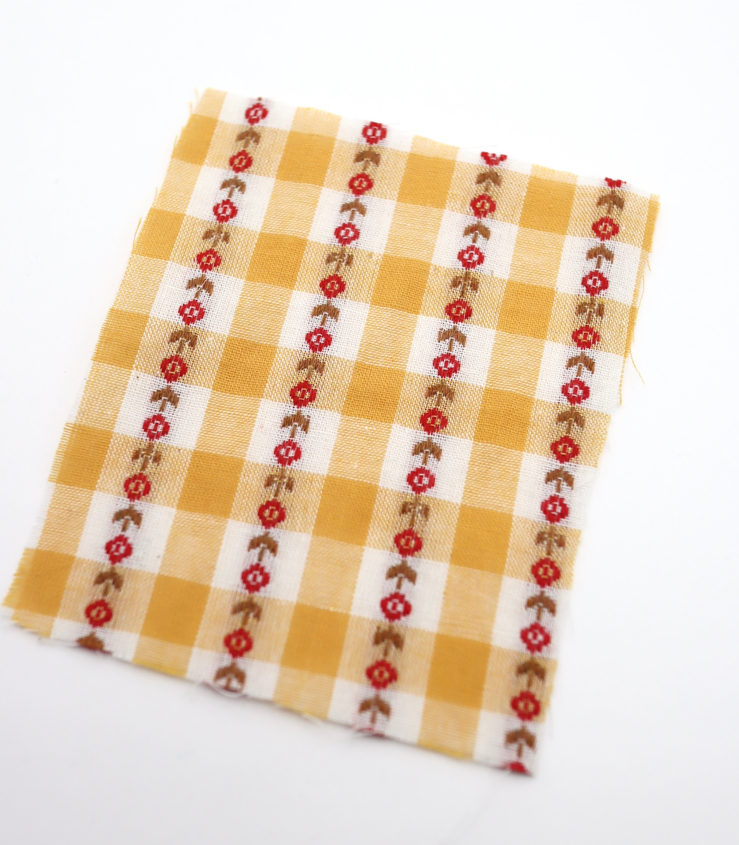 【25SS-318】ストライプ小花柄刺繍先染めギンガムチェック /0.5yあたり=~630円