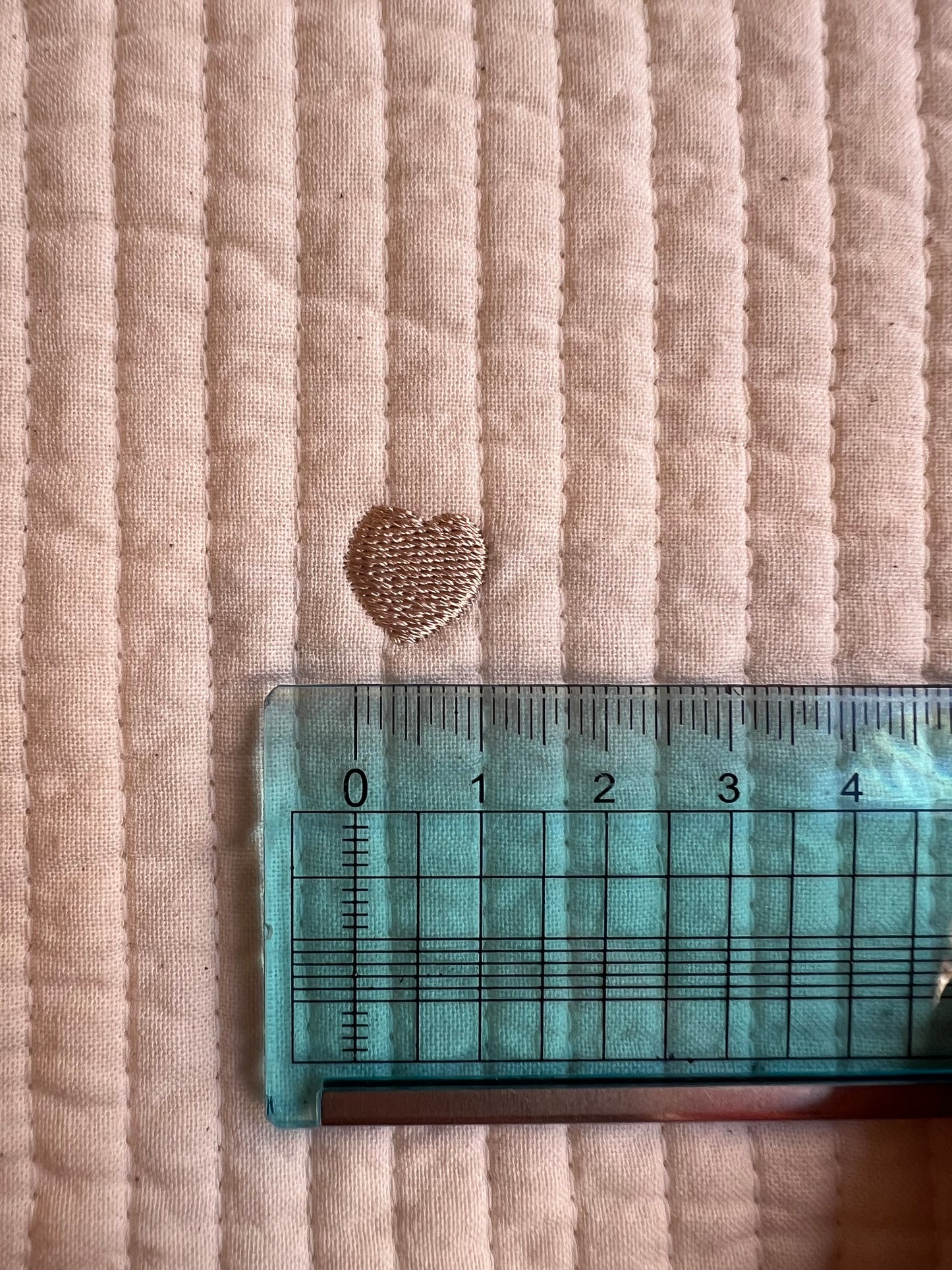 【25SS-004】ハート刺繍7㎜幅ステッチヌビ /0.5yあたり=~1700円