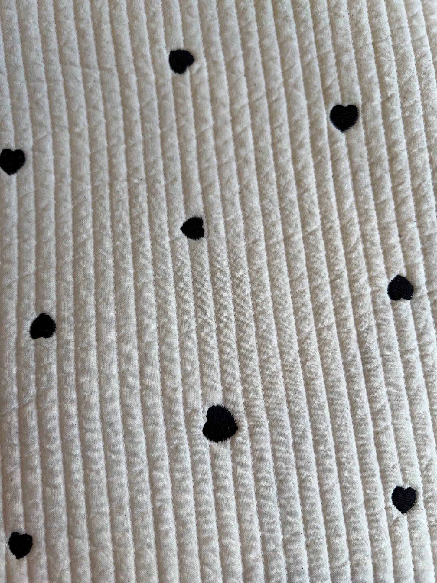 【25SS-004】ハート刺繍7㎜幅ステッチヌビ /0.5yあたり=~1700円