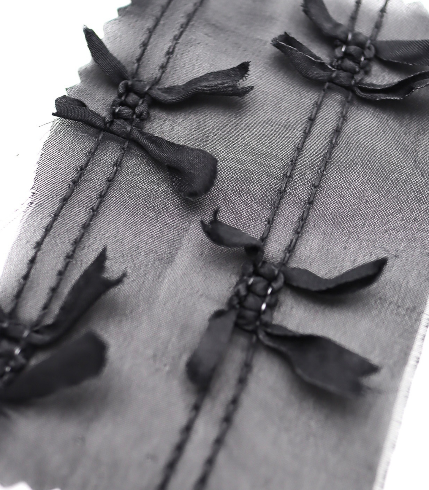 【25SS-143】サテンリボン付きストライプステッチシフォン /0.5yあたり = ~1020円