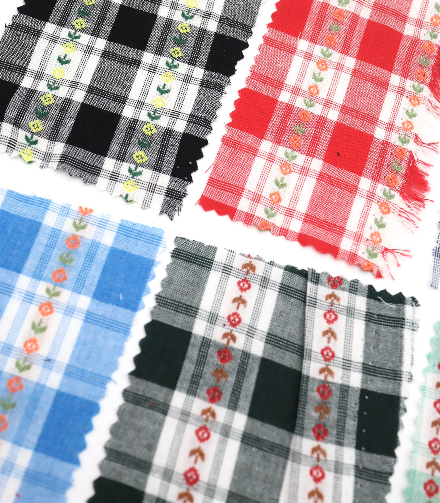 【25SS-319】ストライプ小花柄刺繍先染めタータンチェック /0.5yあたり=~ 610円