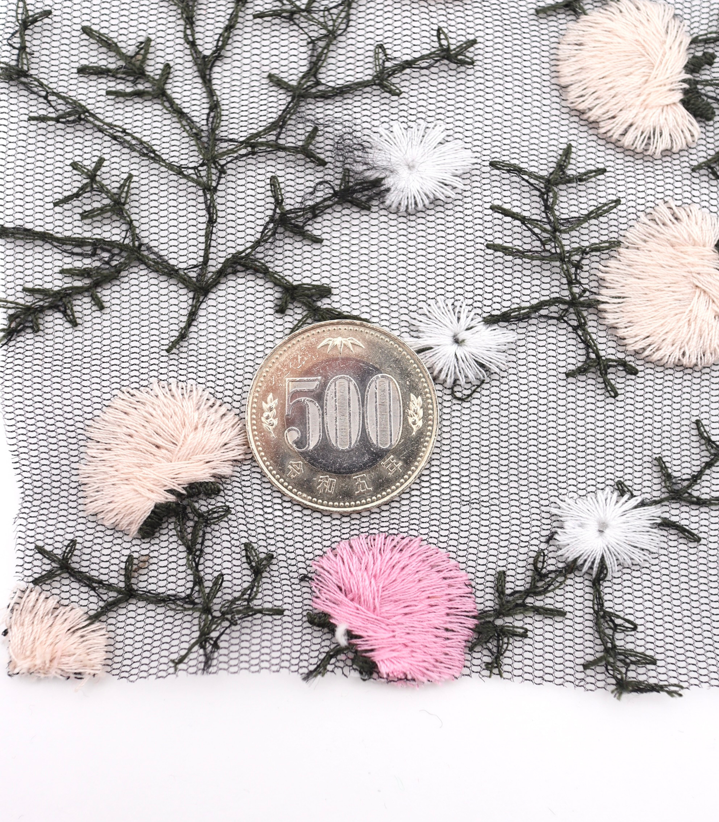 【25SS-392】フラワー刺繍チュールレース /0.5yあたり=~1250円