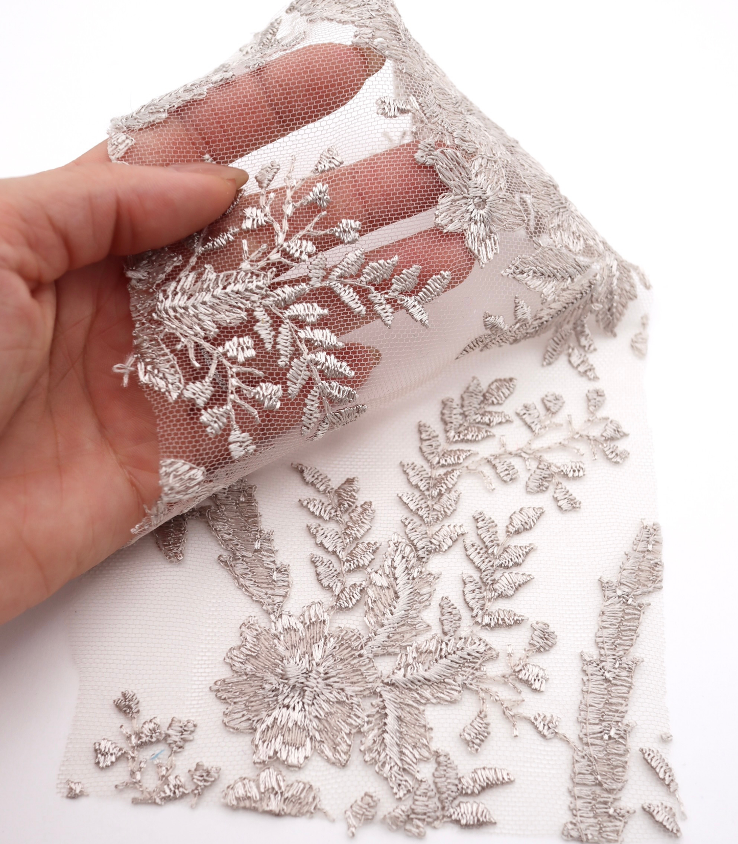 【25SS-390】スカラップチュール刺繍レース /0.5yあたり=~1700円