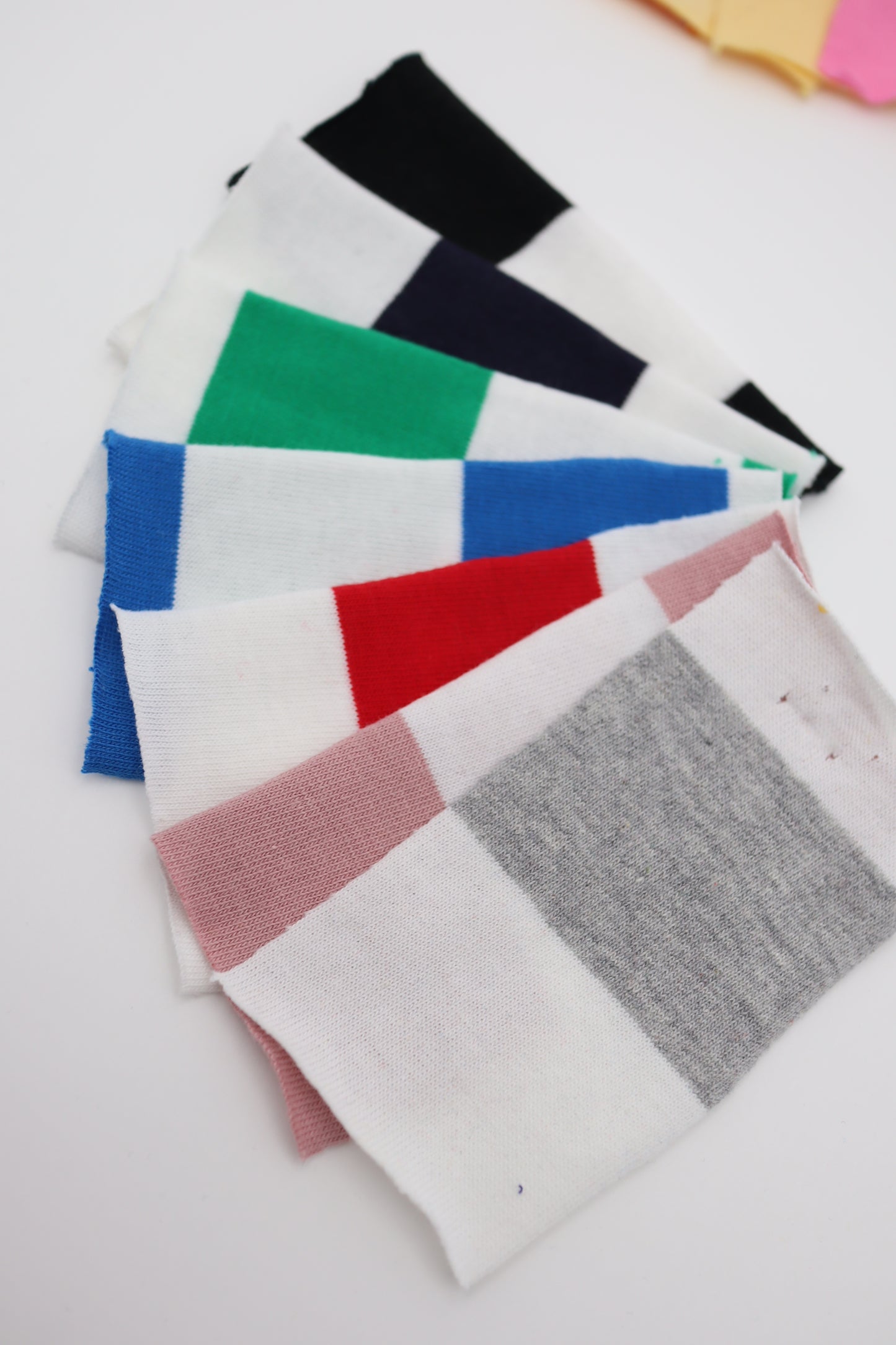 【25SS-470】カラフル太ピッチボーダー天竺ニット /0.5yあたり=~940円
