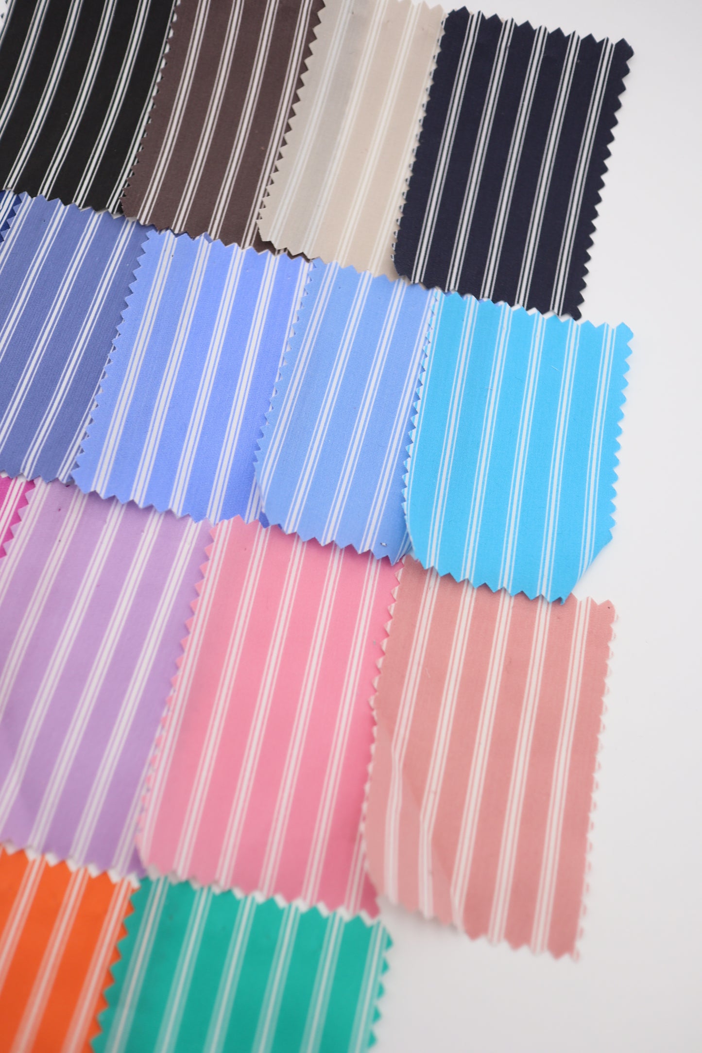 【25SS-479】カラフル細ピッチストライプローン /0.5yあたり=~805円
