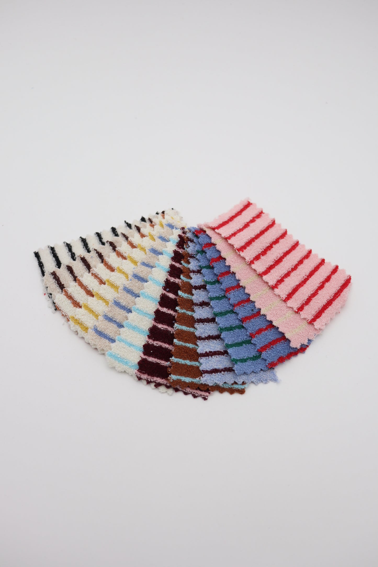【25SS-474】カラフル細ピッチボーダーパイルニット /0.5yあたり=~1150円