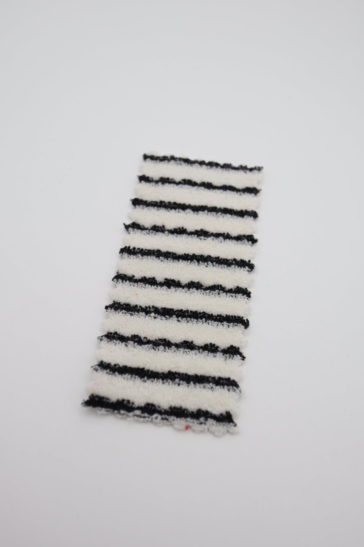 【25SS-474】カラフル細ピッチボーダーパイルニット /0.5yあたり=~1150円