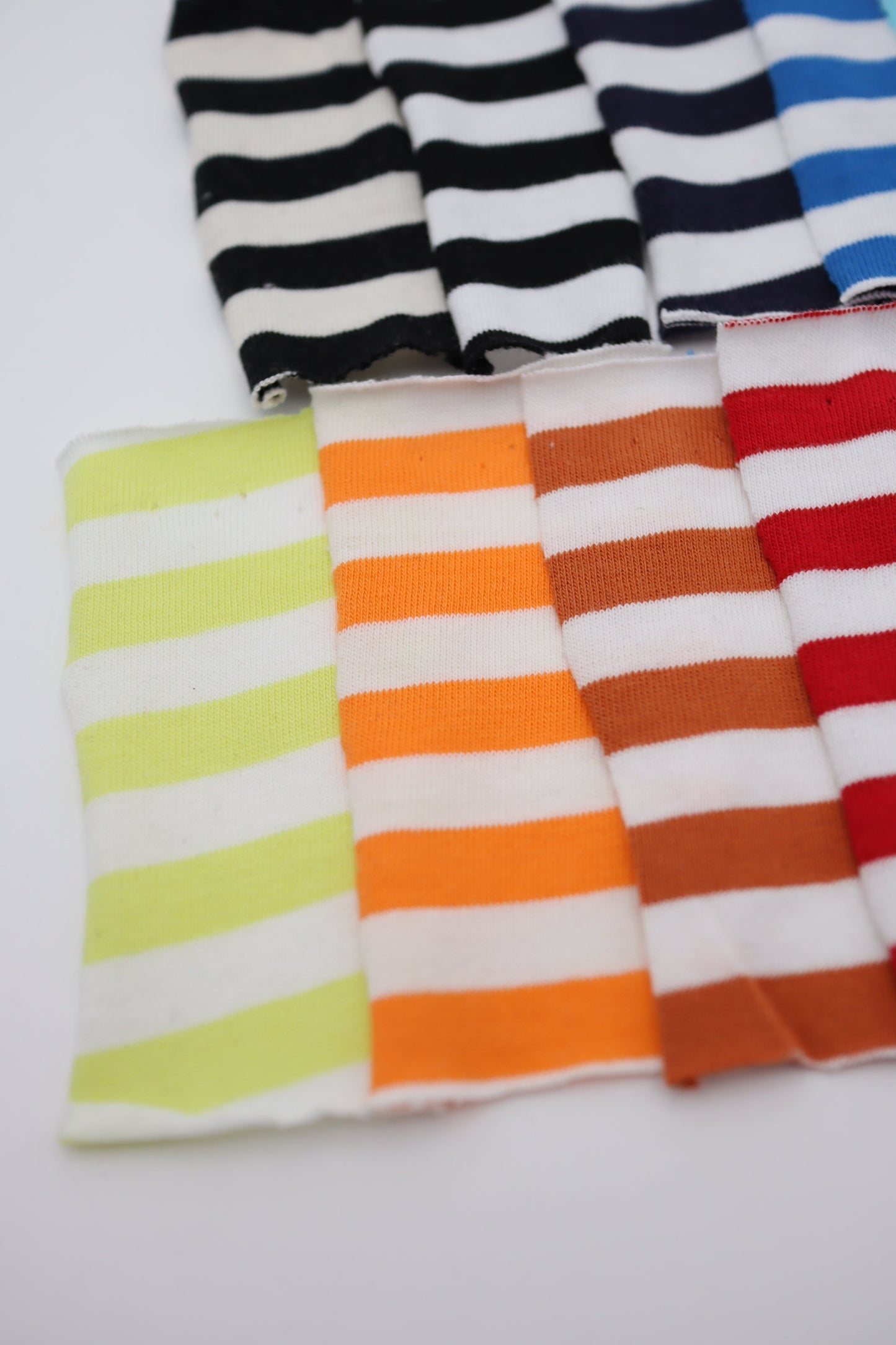 【25SS-469】カラフル中ピッチボーダー天竺ニット /0.5yあたり=~860円