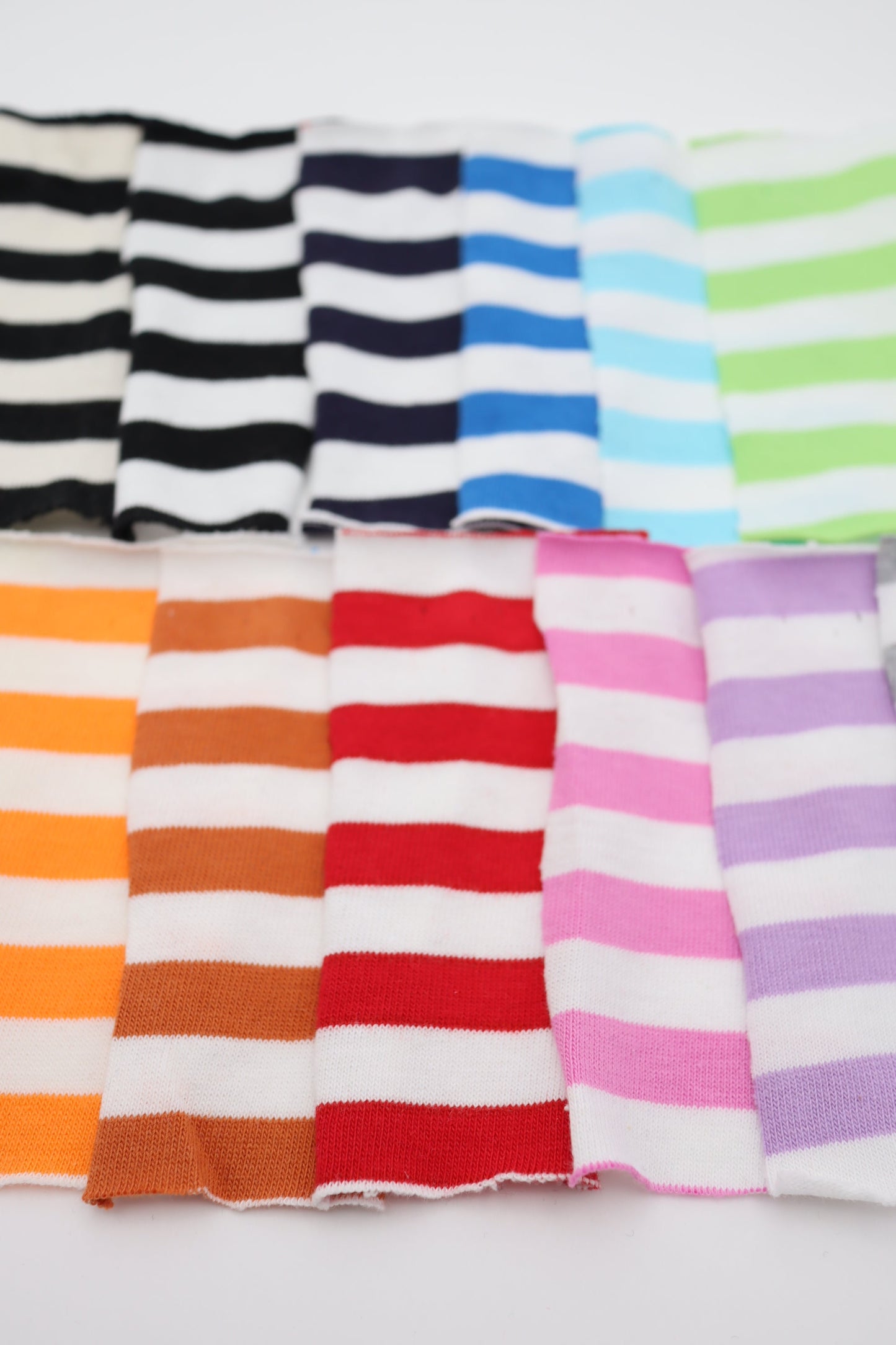 【25SS-469】カラフル中ピッチボーダー天竺ニット /0.5yあたり=~860円