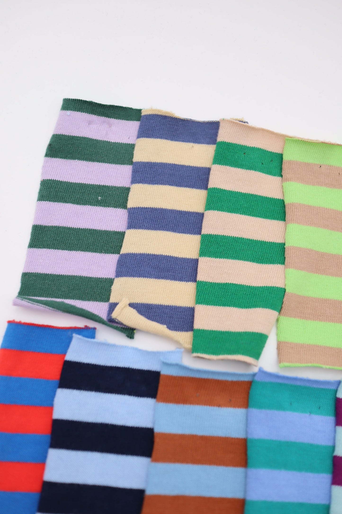 【25SS-469】カラフル中ピッチボーダー天竺ニット /0.5yあたり=~860円
