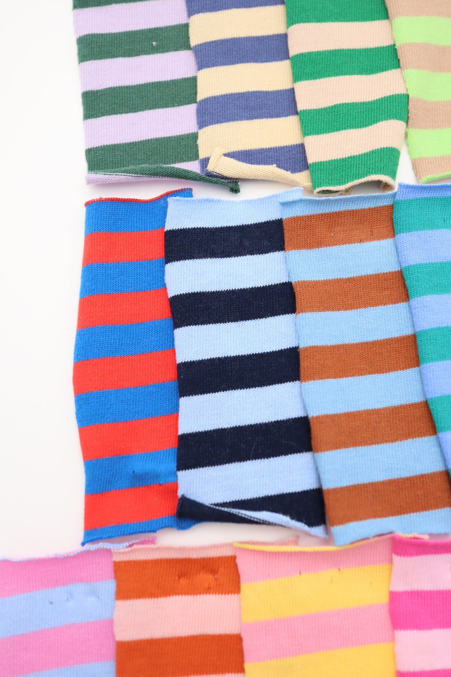 【25SS-469】カラフル中ピッチボーダー天竺ニット /0.5yあたり=~860円