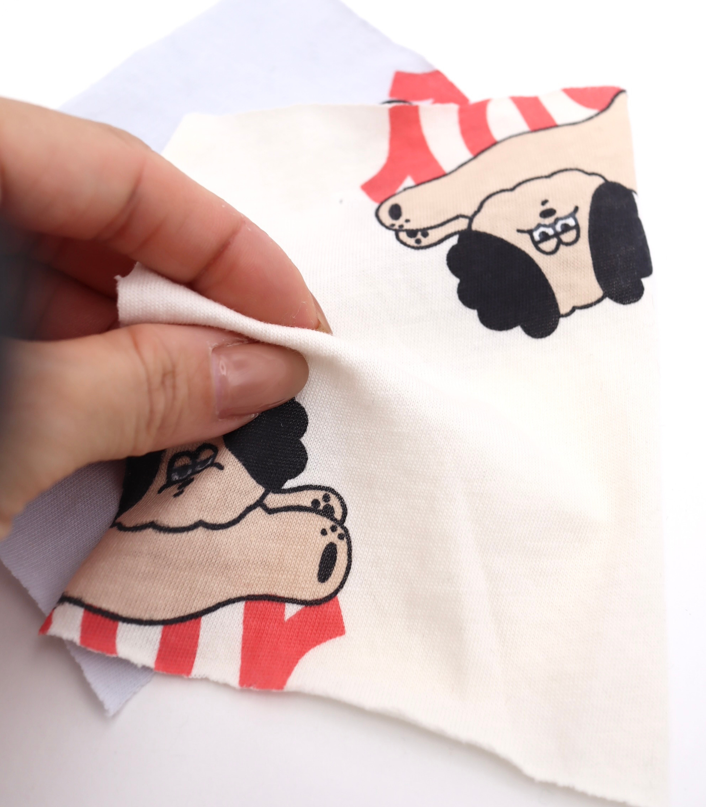 【25SS-412】眠たいワンちゃんプリント天竺ニット /0.5yあたり=~880円