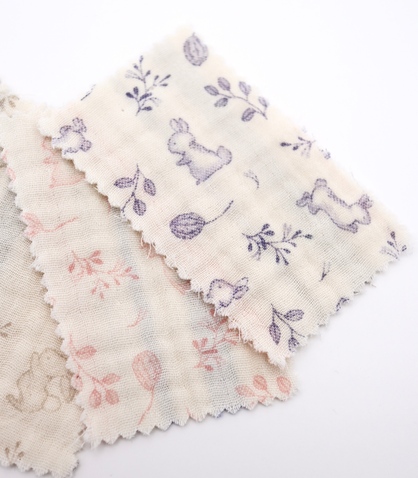 【25SS-270】リバーシブルうさぎ×マルチストライププリント接結4重ガーゼ /0.5yあたり=~1210円