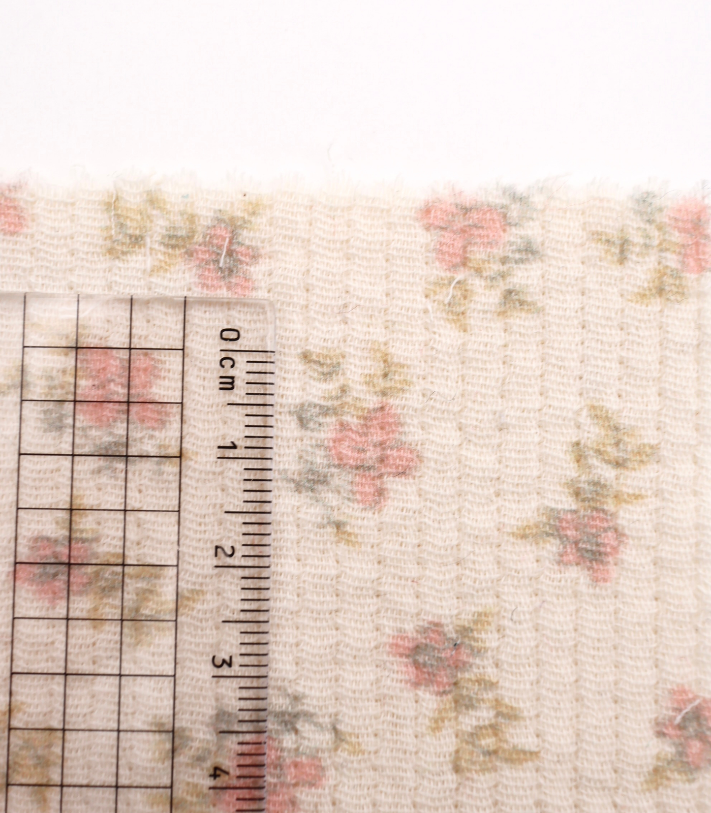 【25SS-263】小花柄プリントキルティングヌビ /0.5yあたり=~1100円