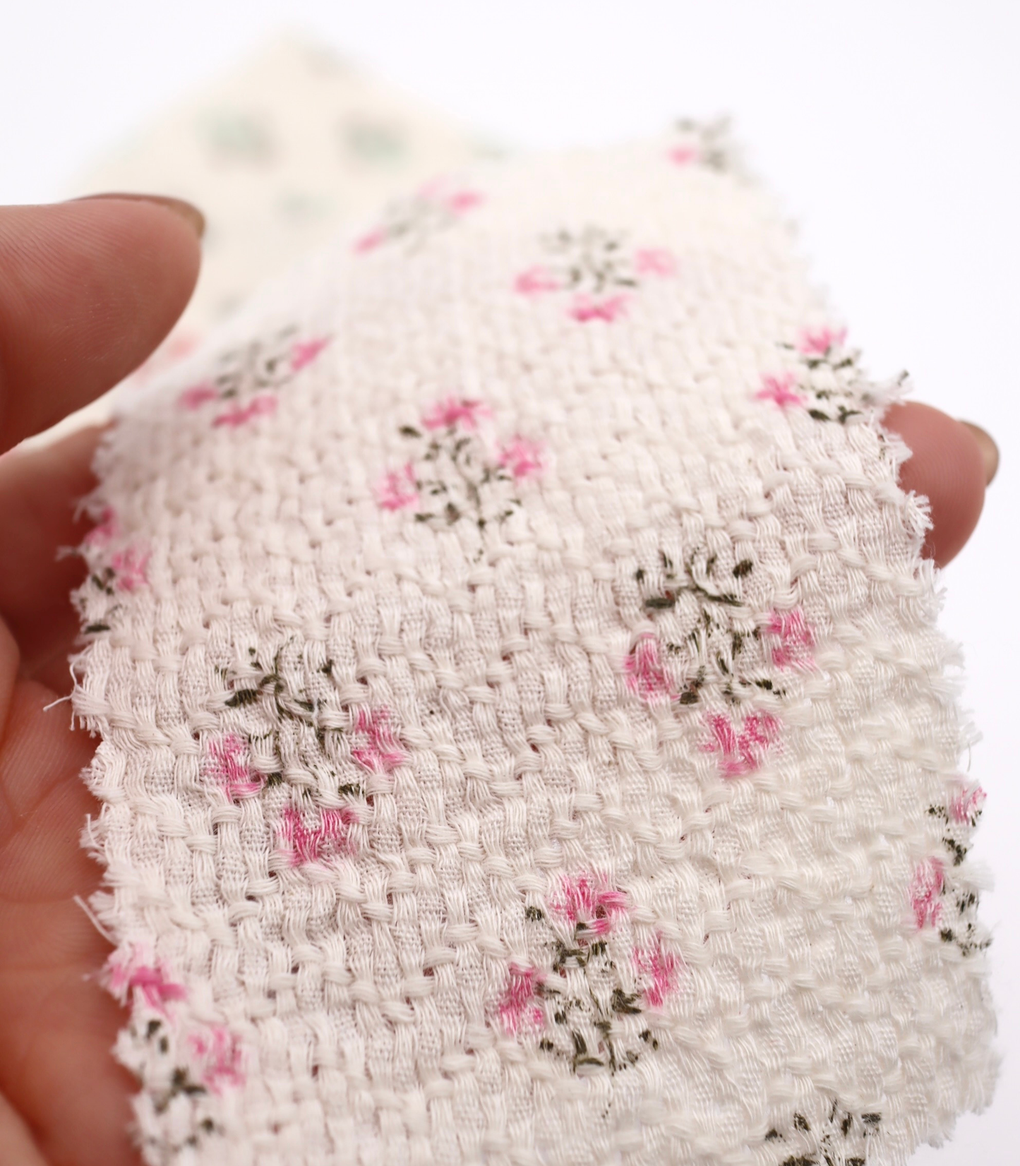【25SS-268】小花柄プリントバスケット /0.5yあたり=~ 940円