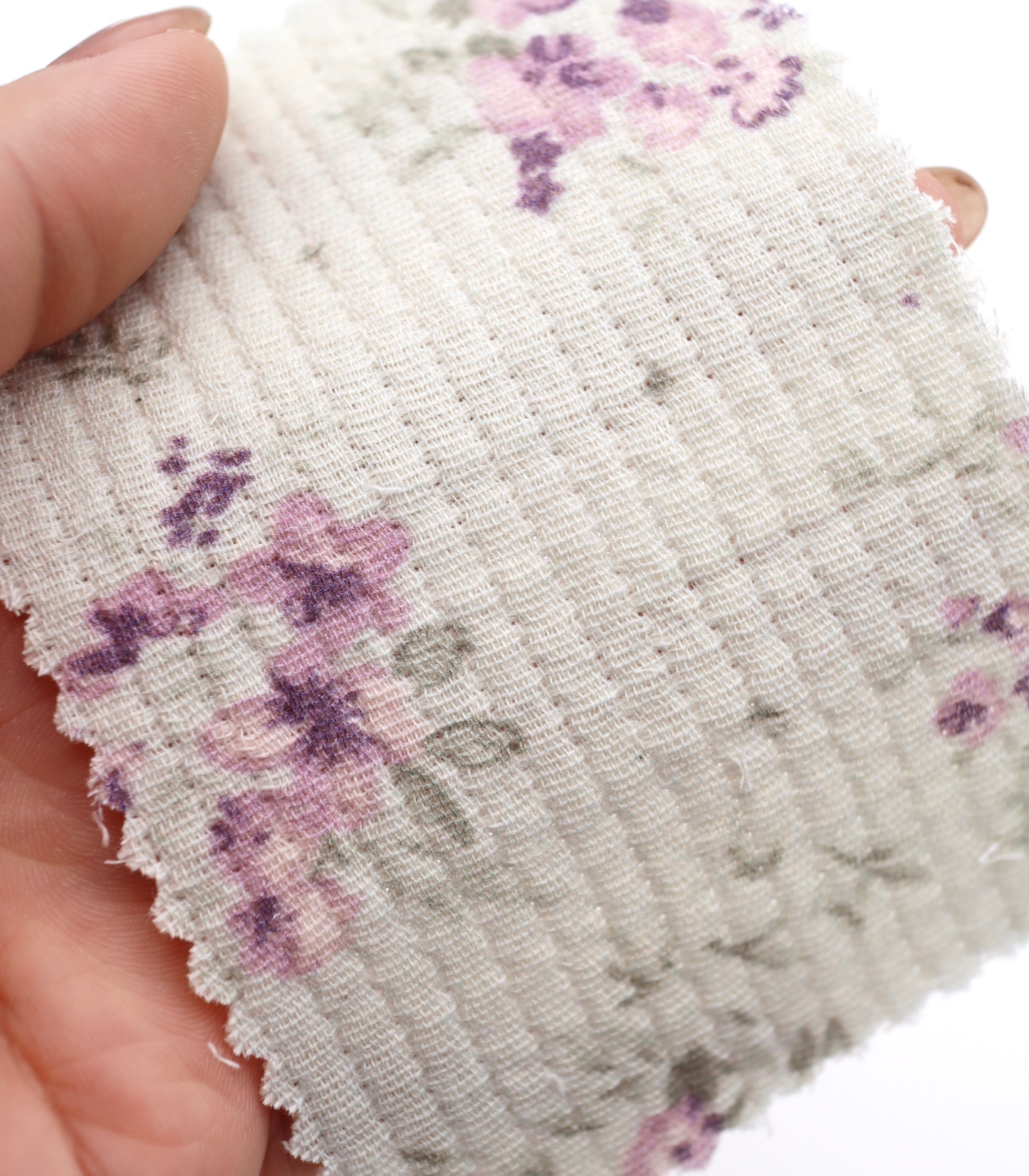 【25SS-265】小花柄プリント細キルティングヌビ /0.5yあたり=~1110円
