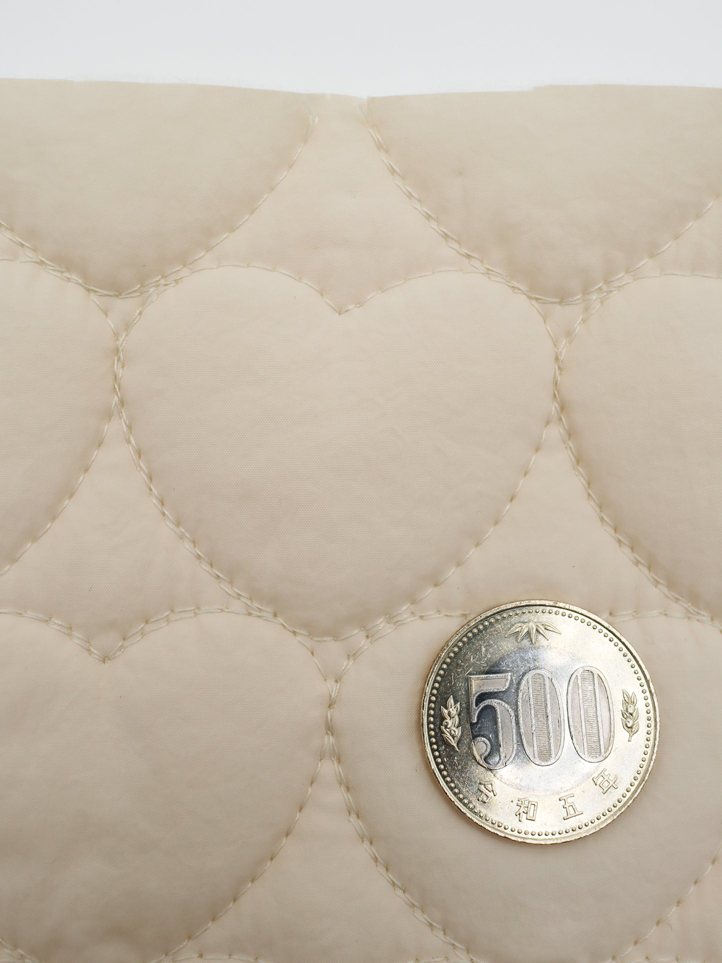 【25SS-083】ふかふかハートキルティングマットナイロンタフタ /0.5yあたり = ~ 745円