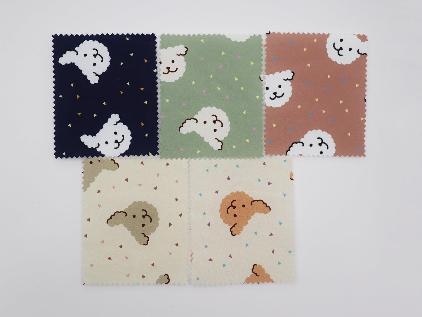 【25SS-085】ごきげんワンちゃんプリント中綿接着タフタ /0.5yあたり = ~1195円