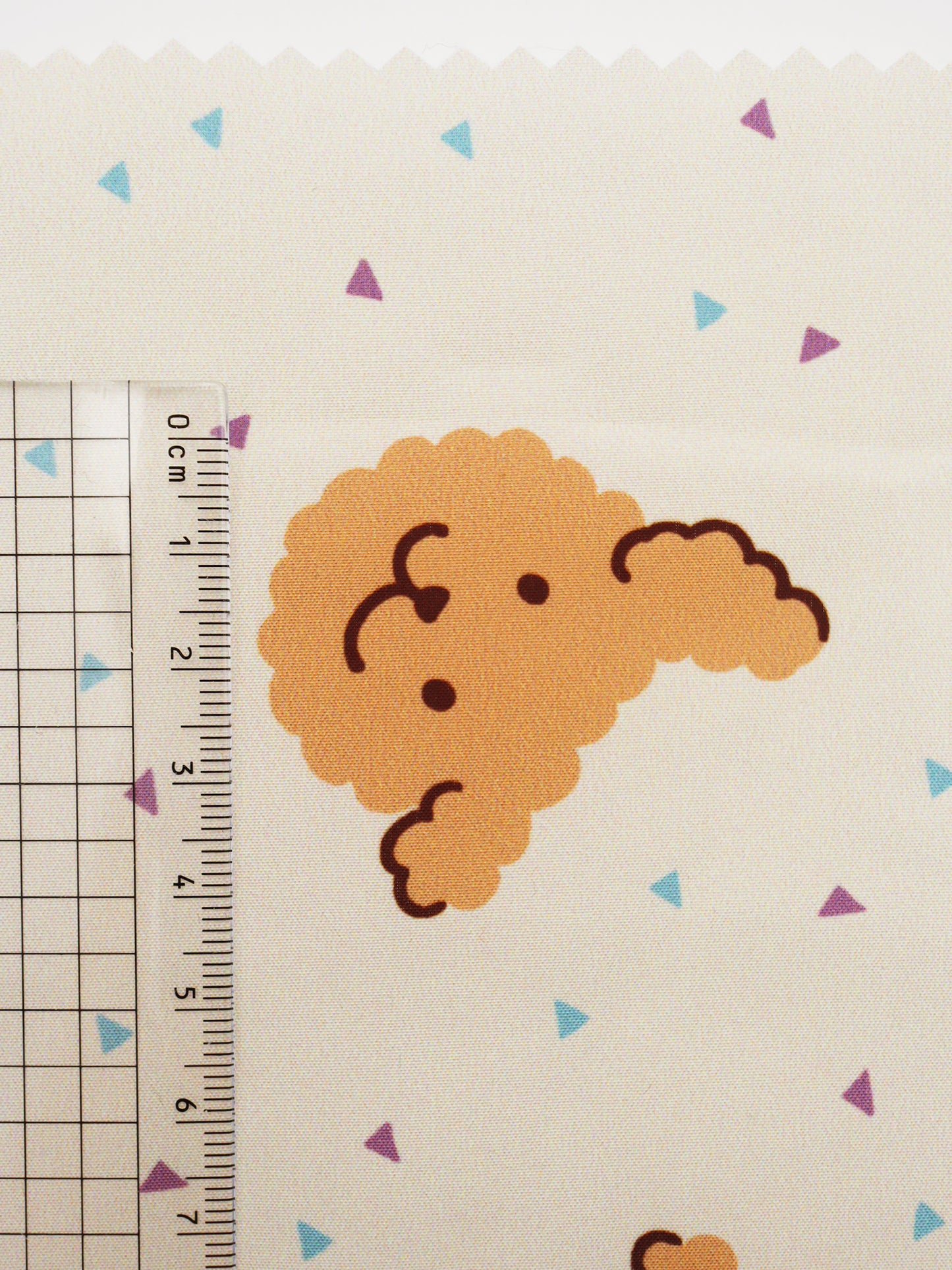 【25SS-085】ごきげんワンちゃんプリント中綿接着タフタ /0.5yあたり = ~1195円