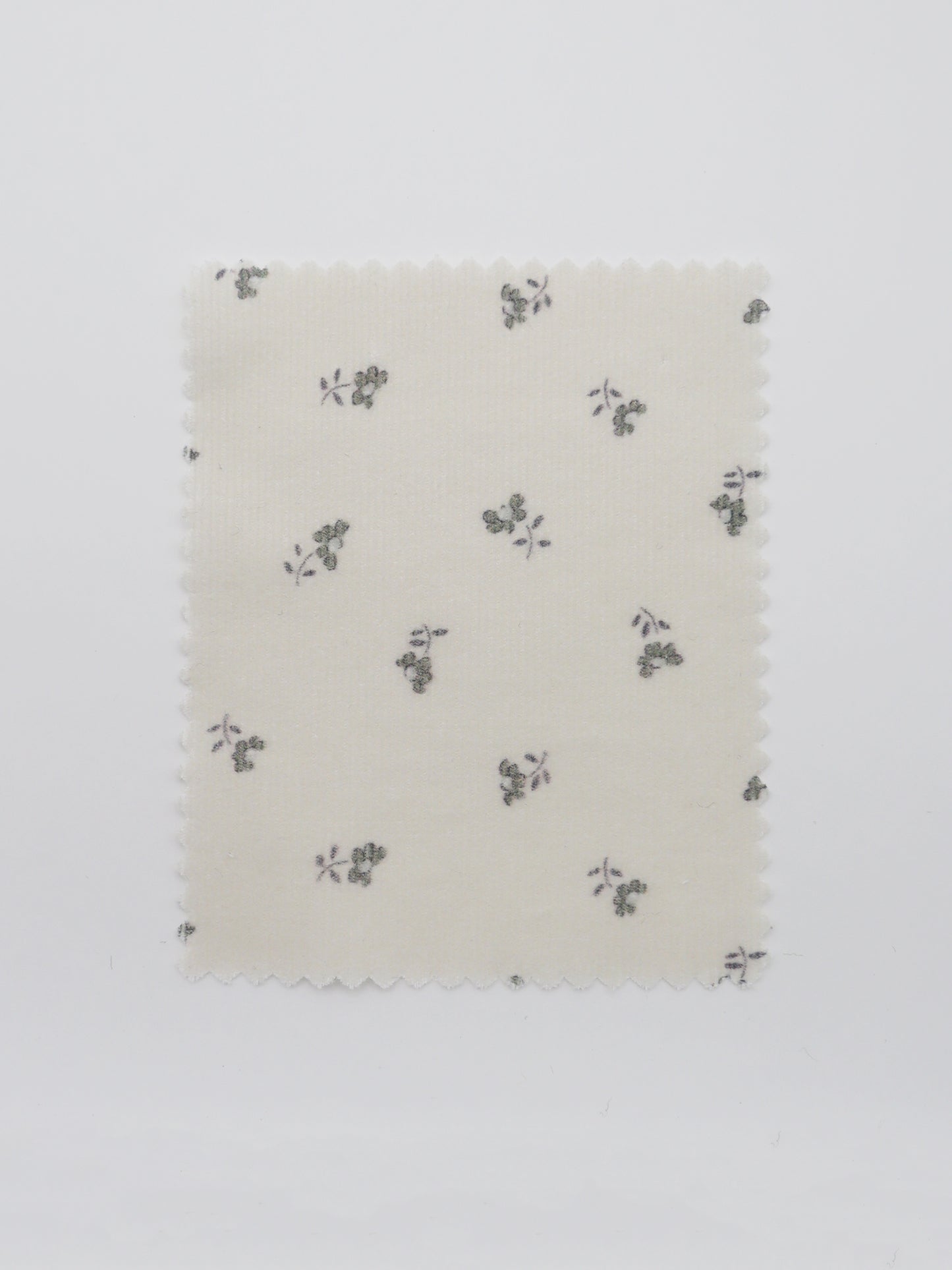 【25SS-099】小花プリントキルティングコーデュロイ /0.5yあたり = ~1320円