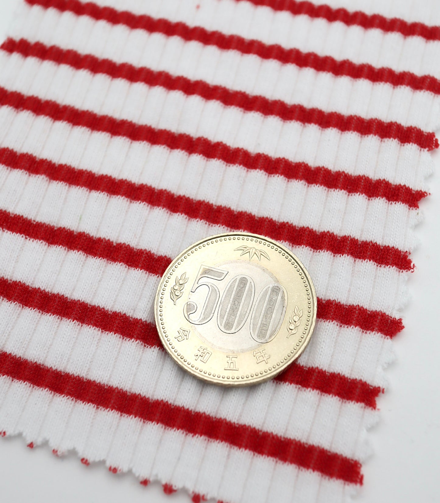 【25SS-368】先染めボーダーテレコニット /0.5yあたり = ~ 860円