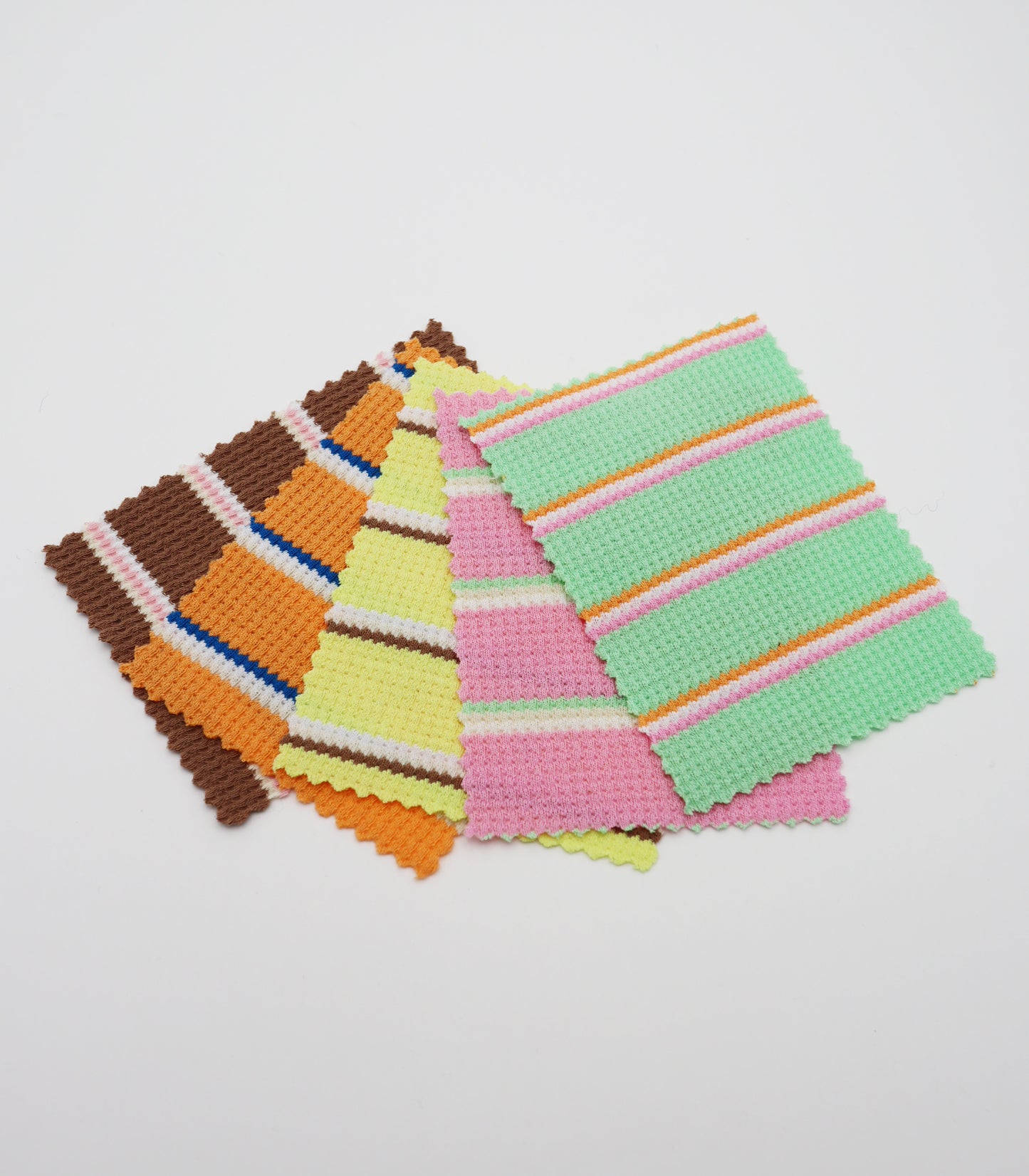 【25SS-360】先染めカラフルボーダーワッフルニット /0.5yあたり = ~ 940円