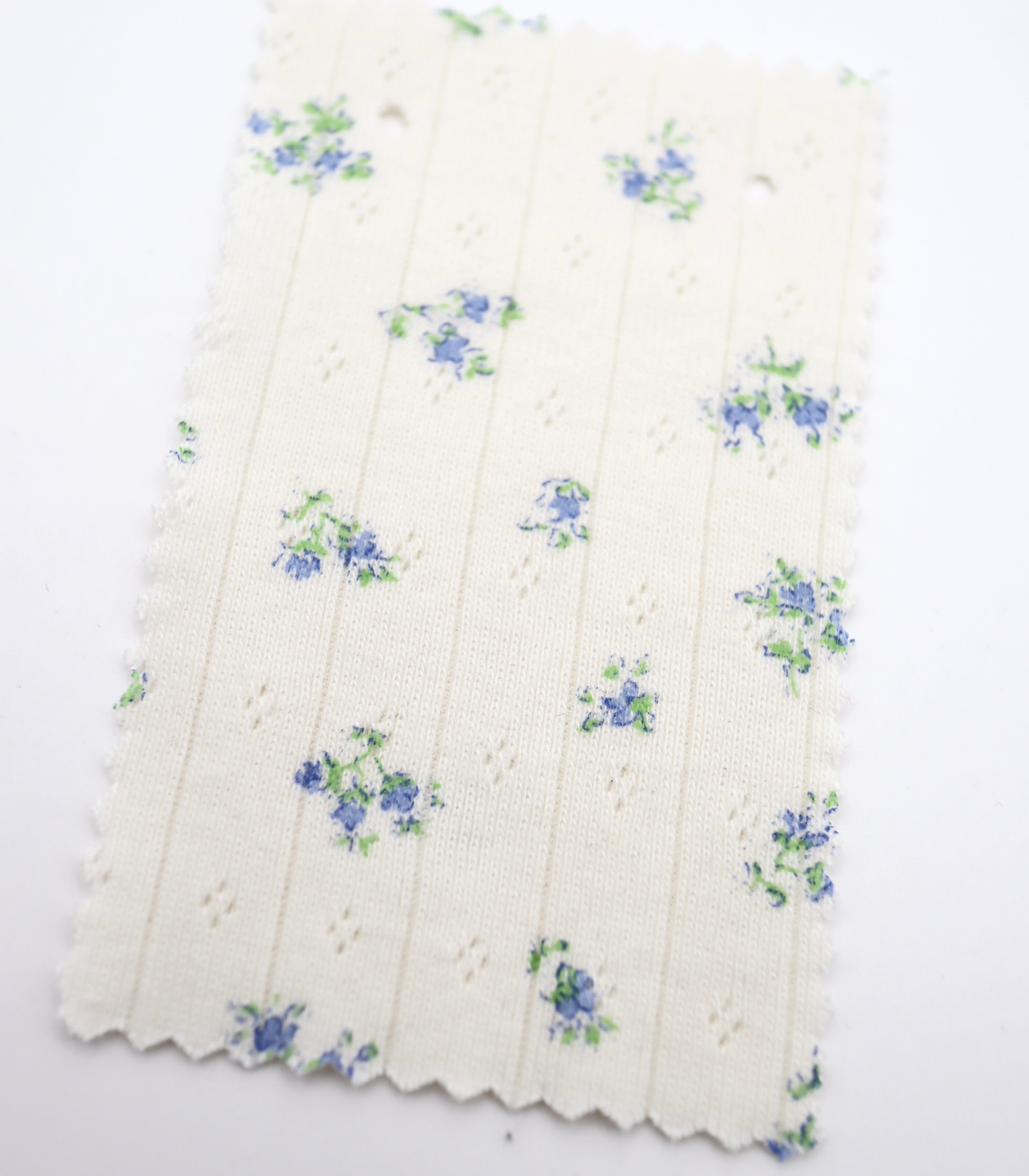 【25SS-416】花柄プリント針抜きニット /0.5yあたり=~1005円