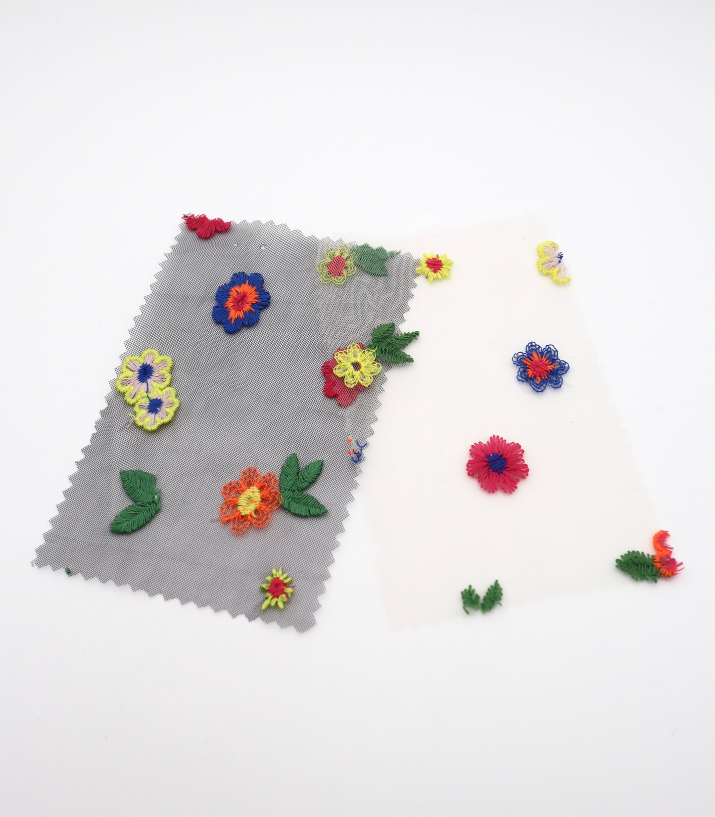 【25SS-455】カラフルフラワー刺繍チュール /0.5yあたり=~1320円