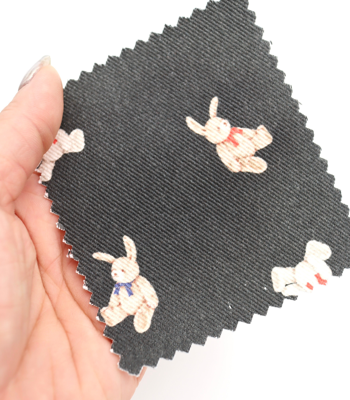 【25SS-220】ウサギプリントツイル /0.5yあたり=~1095円