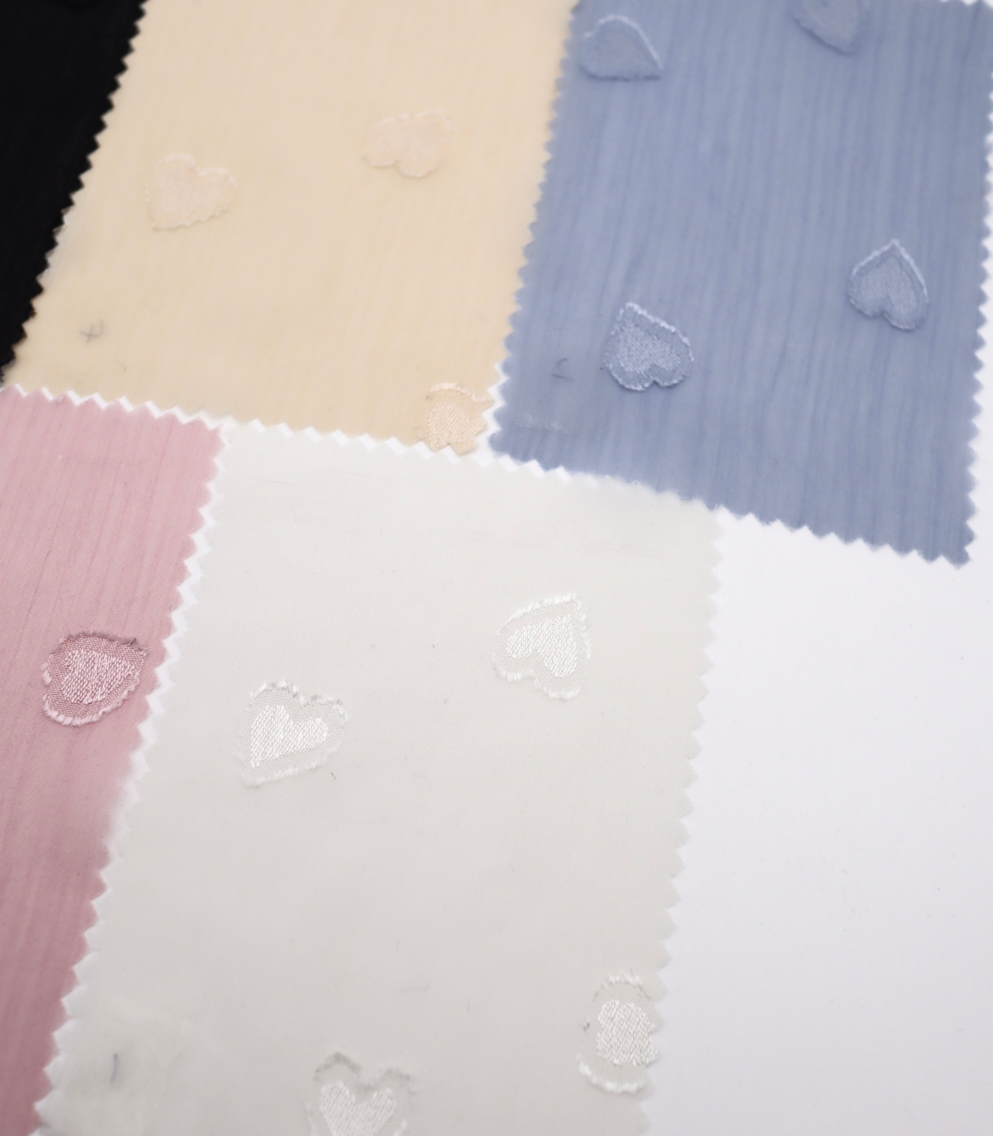 【25SS-044】ランダムハートジャガード楊柳シフォン /0.5yあたり=~830円