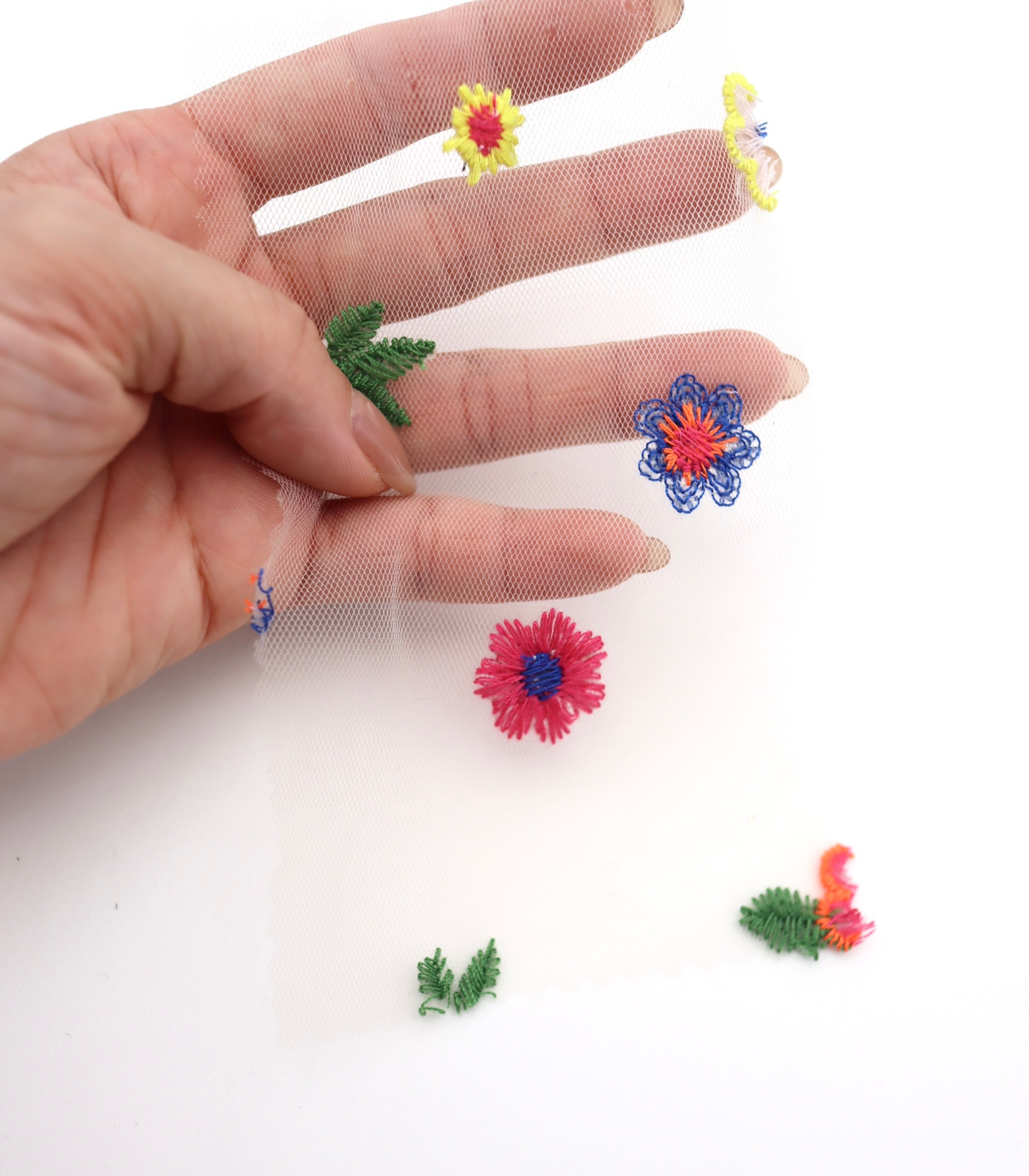 【25SS-455】カラフルフラワー刺繍チュール /0.5yあたり=~1320円